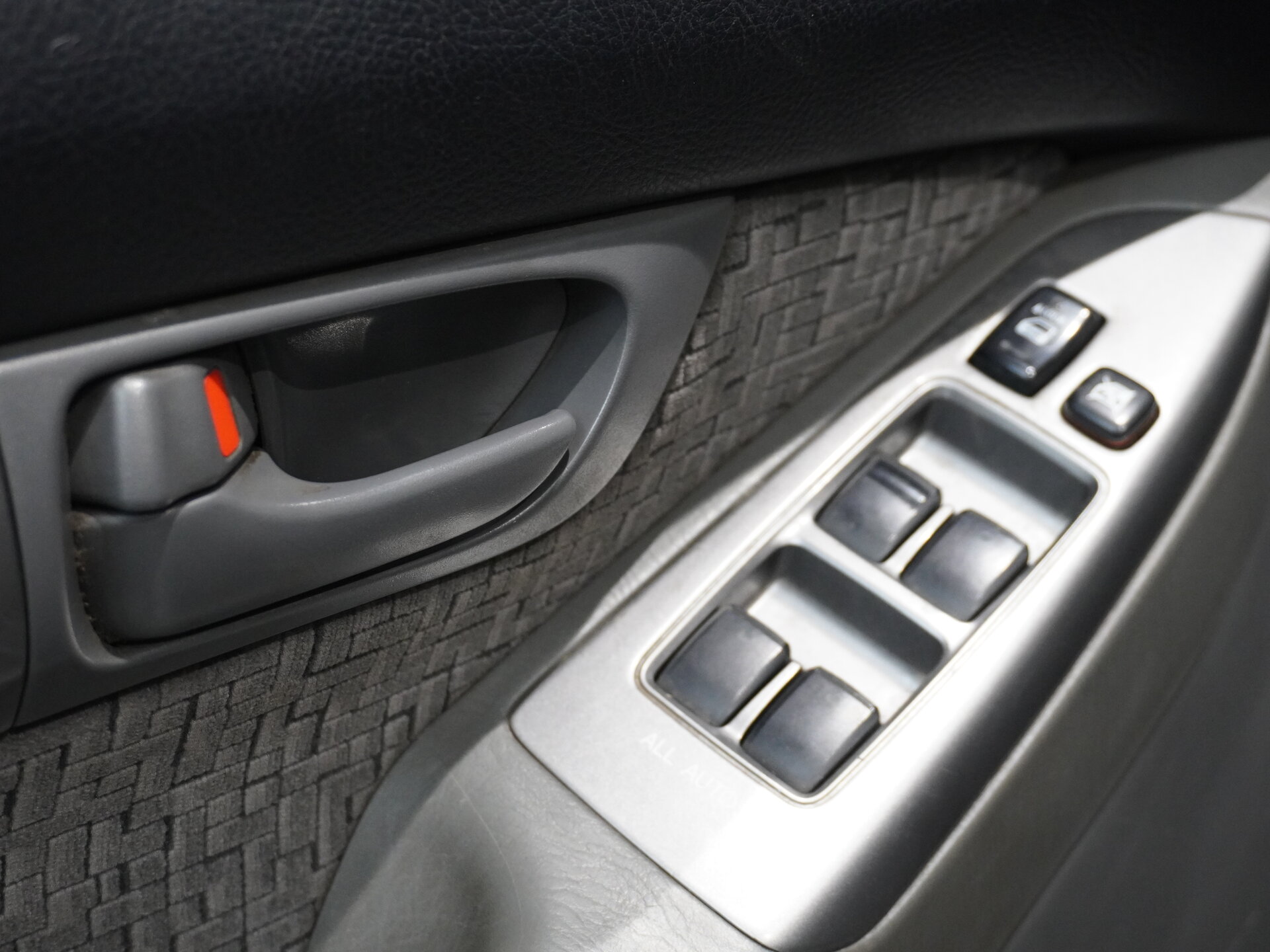 Автомобиль Toyota Land Cruiser Prado 2.7 AT (163 л.с.) 4WD - 9