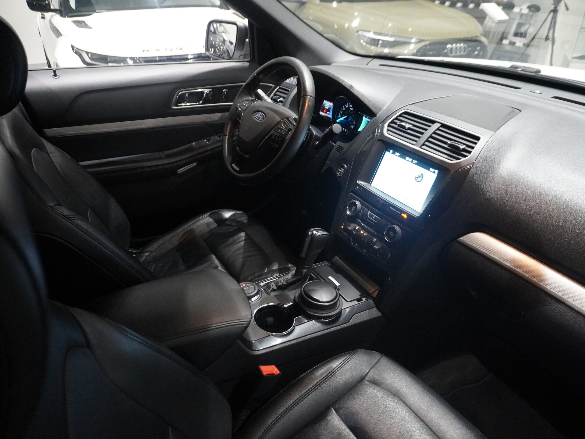 Автомобиль Ford Explorer 3.5 AT (249 л.с.) 4WD - 13