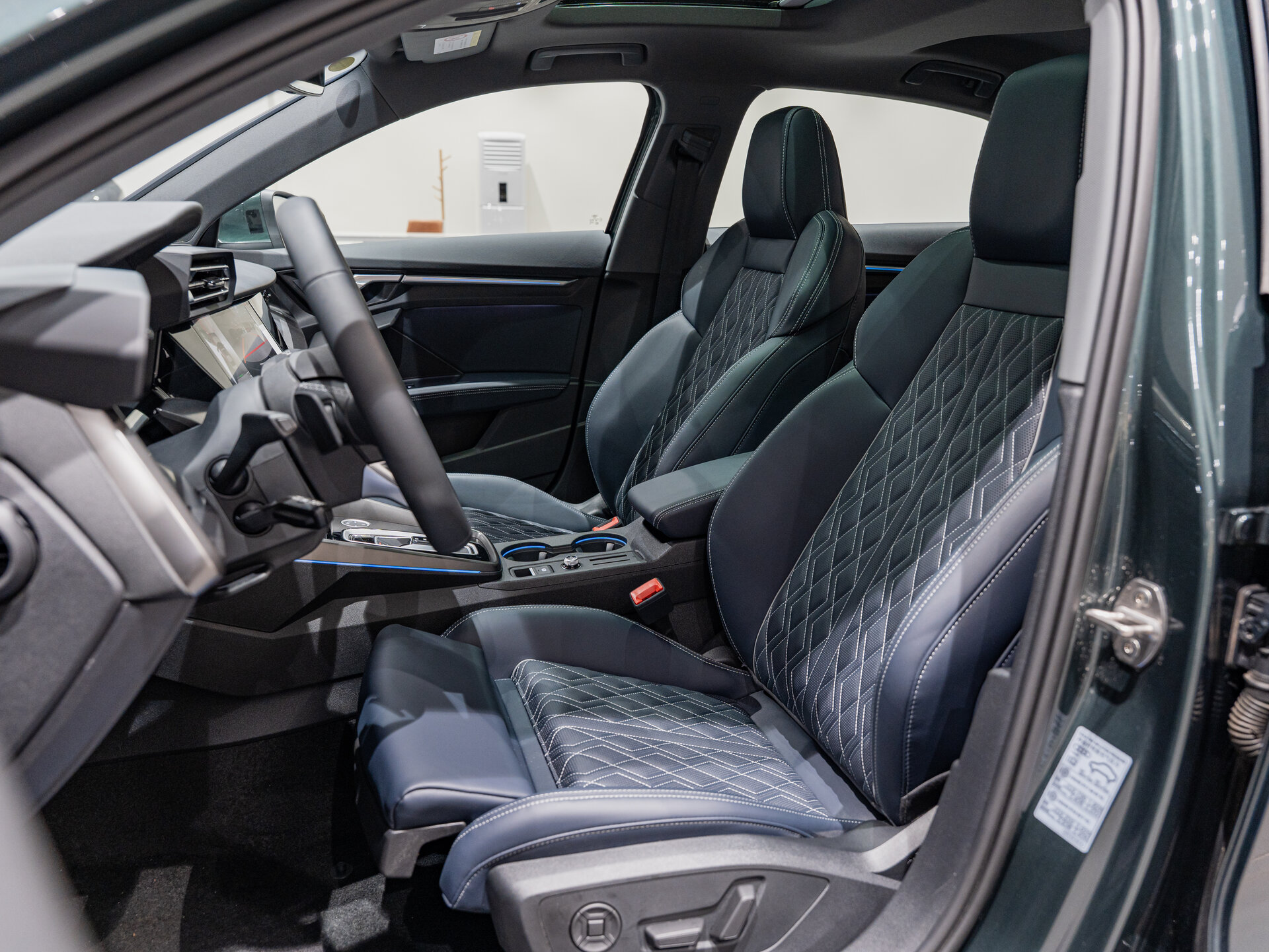 Автомобиль Audi A3 A3L 35 TFSI 1.5 AMT (160 л.с.) - 19