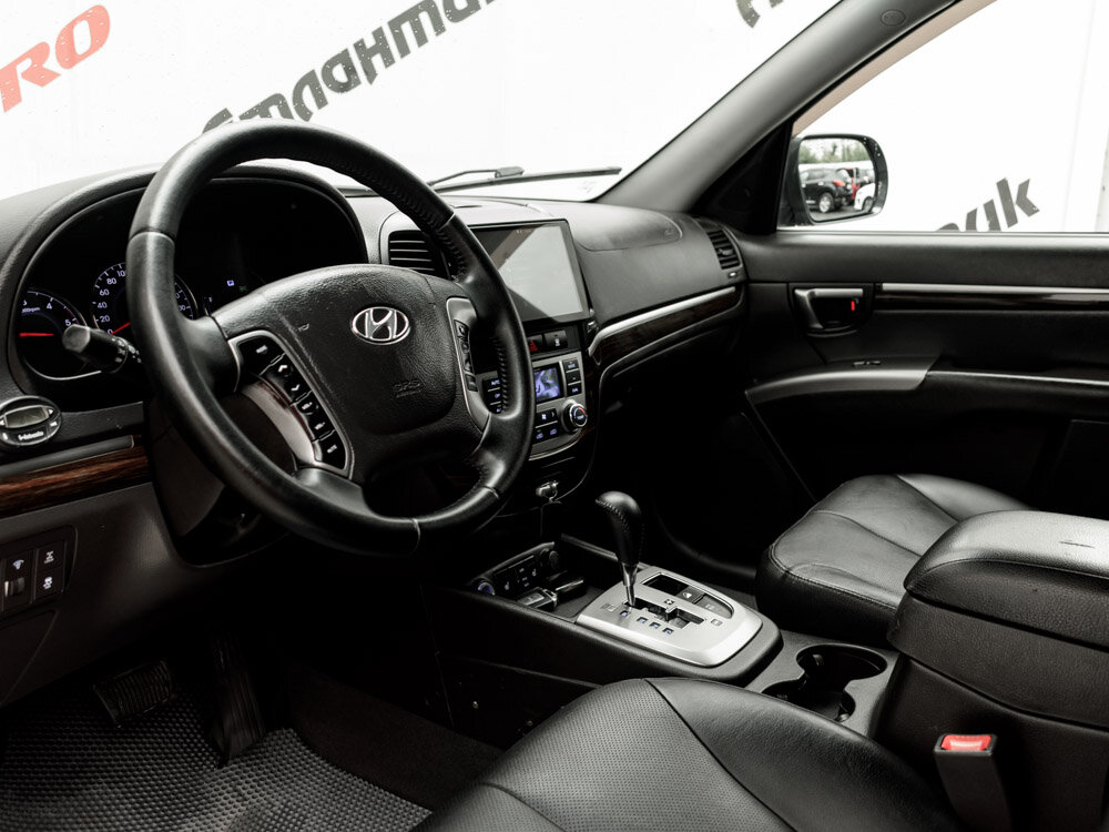 Купить Hyundai Santa Fe 2.2d AT (197 л.с.) 4WD, 2012 в Екатеренбурге