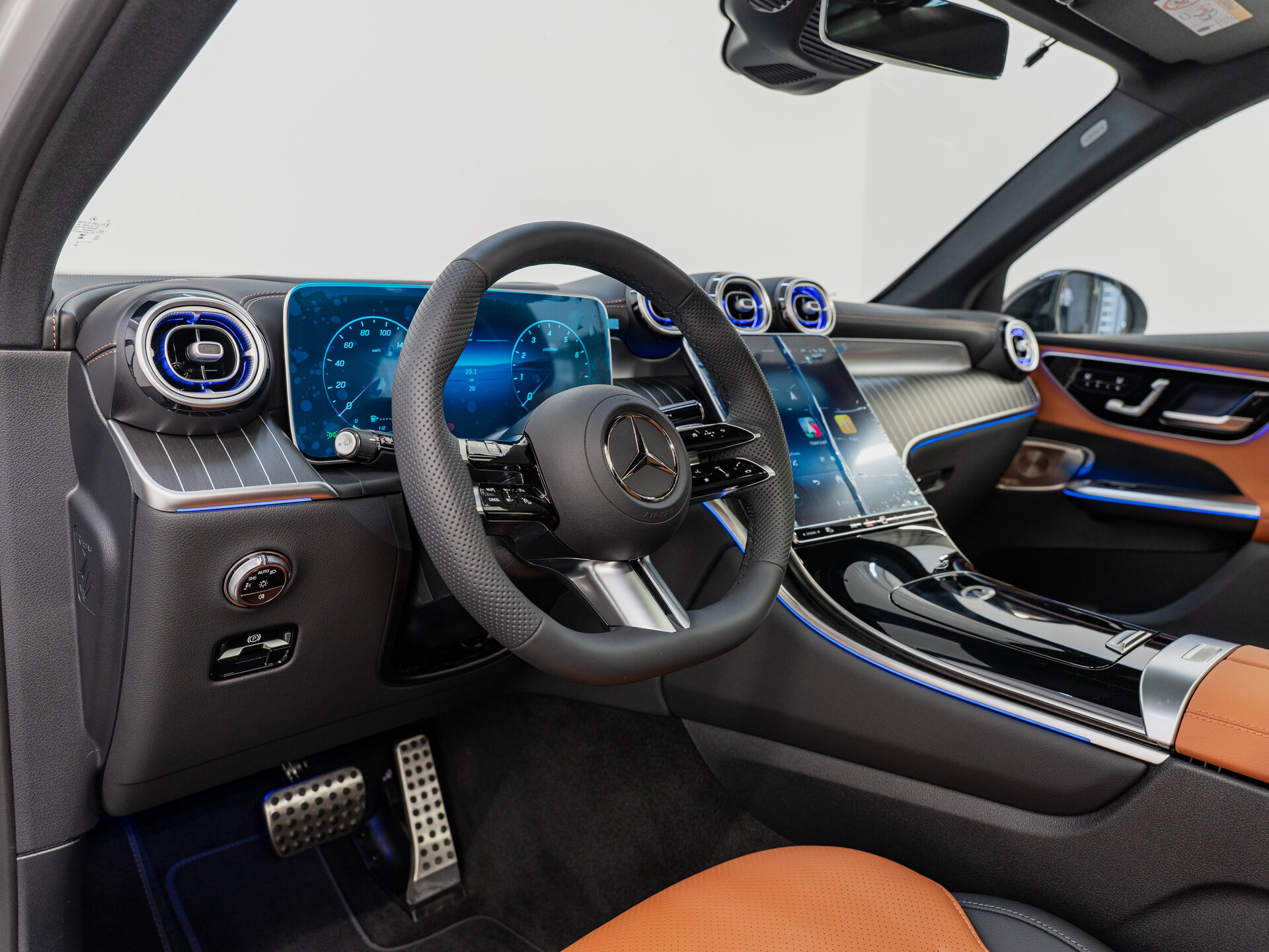 Автомобиль Mercedes-Benz GLC 300 2.0 AT (258 л.с.) 4WD - 9