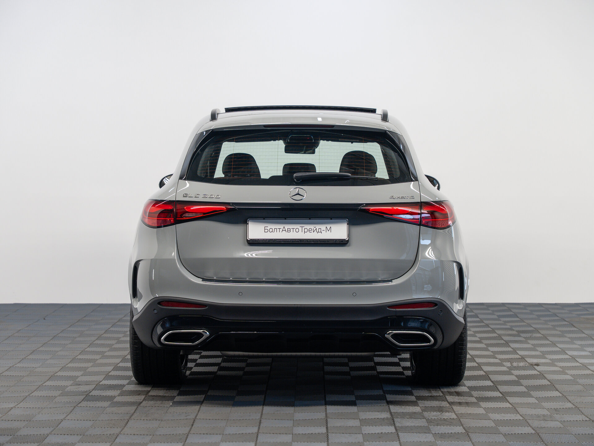 Автомобиль Mercedes-Benz GLC 300 2.0 AT (258 л.с.) 4WD - 6