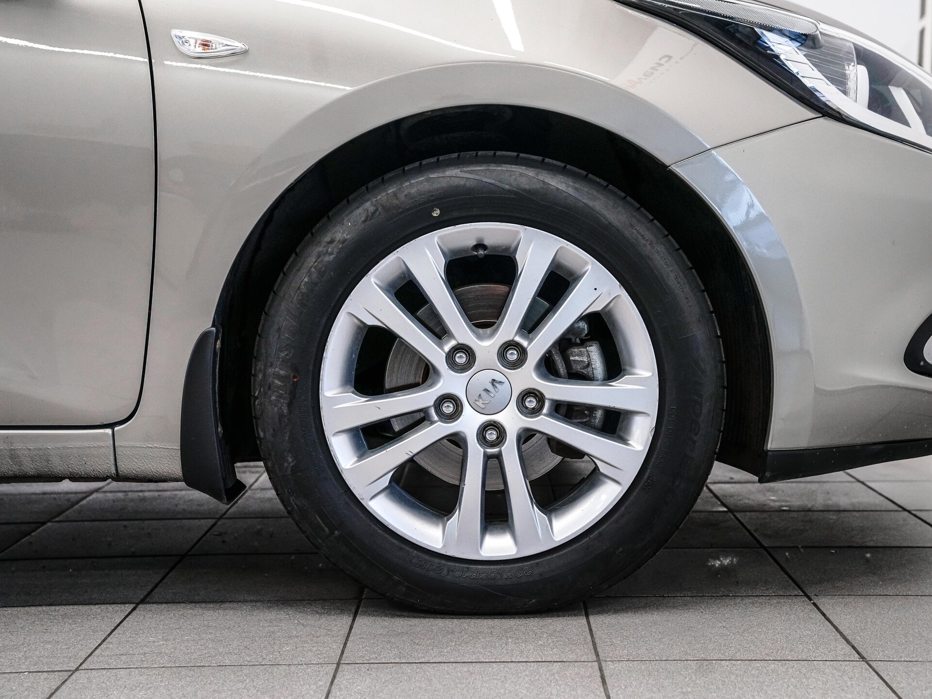 Kia Ceed 2013 30