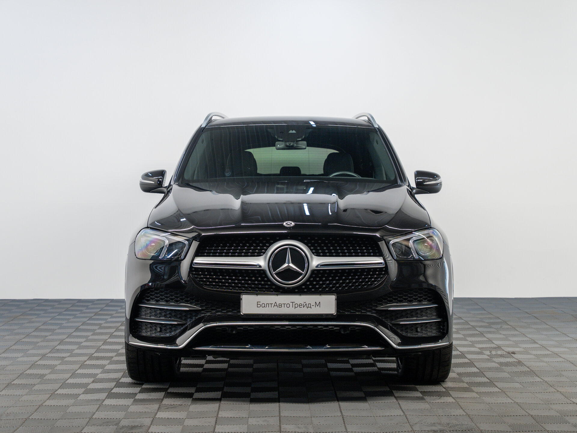 Автомобиль Mercedes-Benz GLE 300 d 2.0d AT (245 л.с.) 4WD - 2