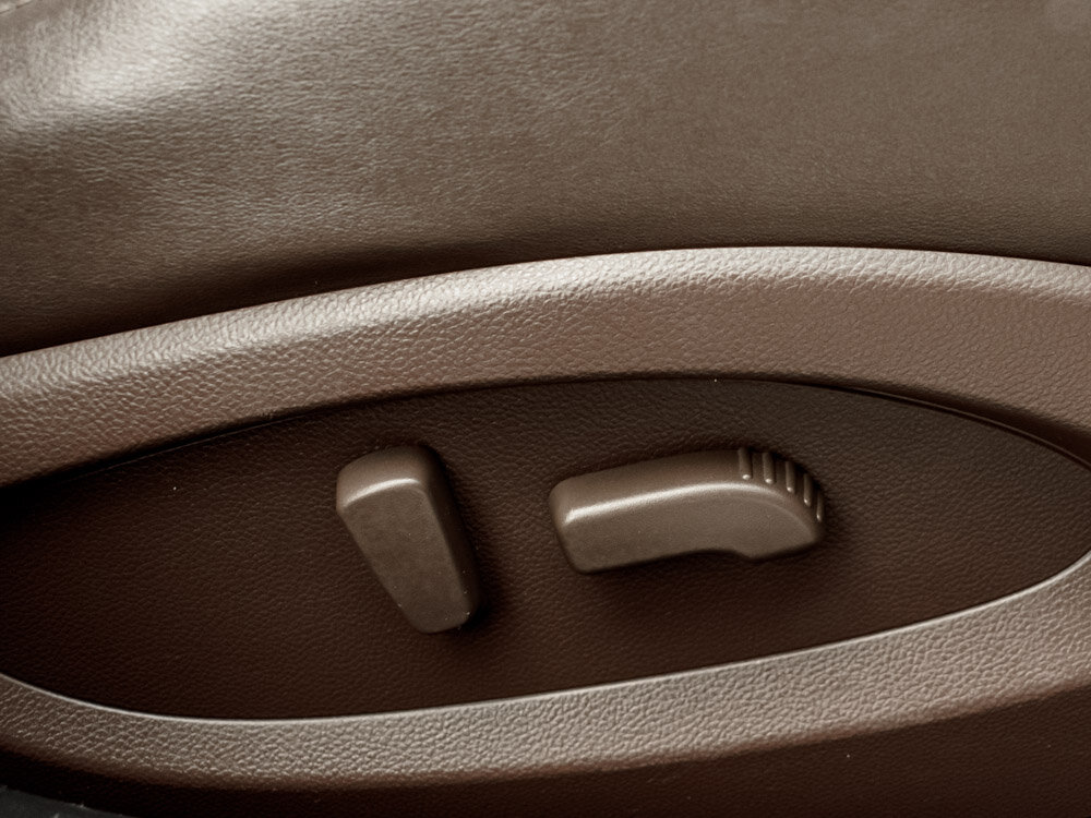 Купить Infiniti FX FX30d 3.0d AT (238 л.с.) 4WD, 2012 в Екатеренбурге