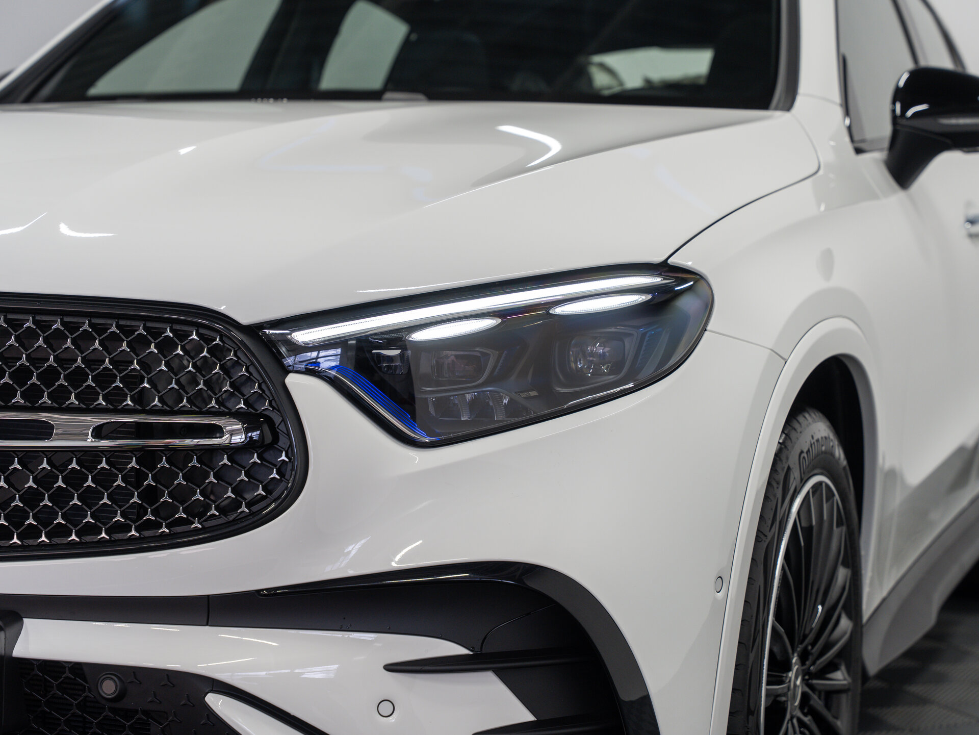 Автомобиль Mercedes-Benz GLC Coupe 300 2.0 AT (258 л.с.) 4WD - 3