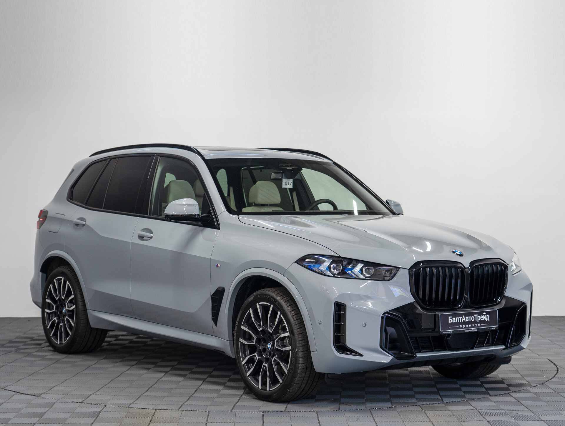 Автомобиль BMW X5 40d 3.0d AT (352 л.с.) 4WD - 5