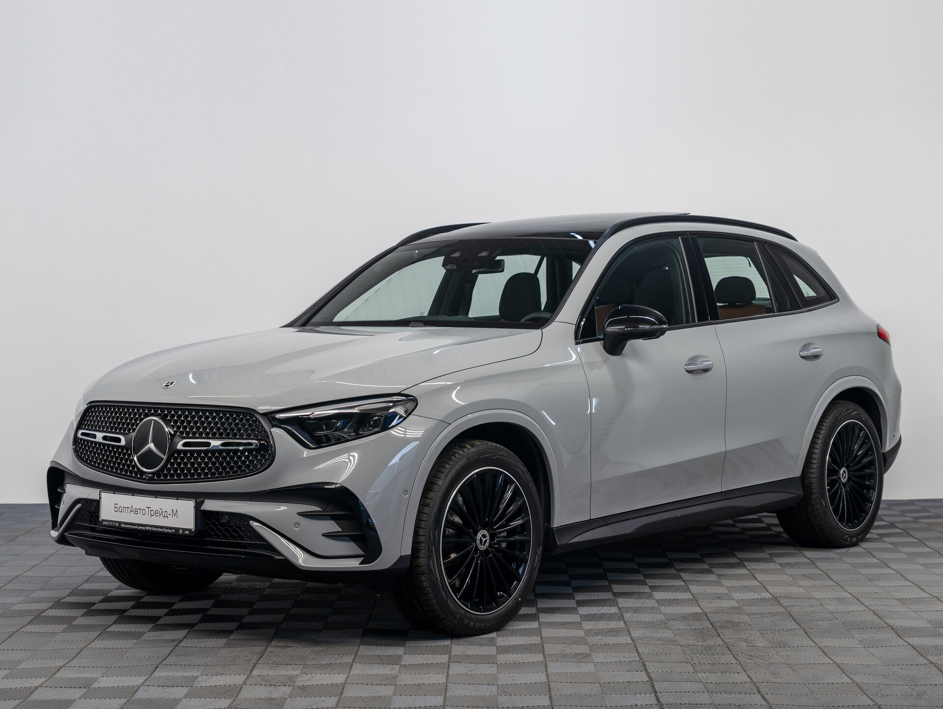 Автомобиль Mercedes-Benz GLC 300 2.0 AT (258 л.с.) 4WD - 1