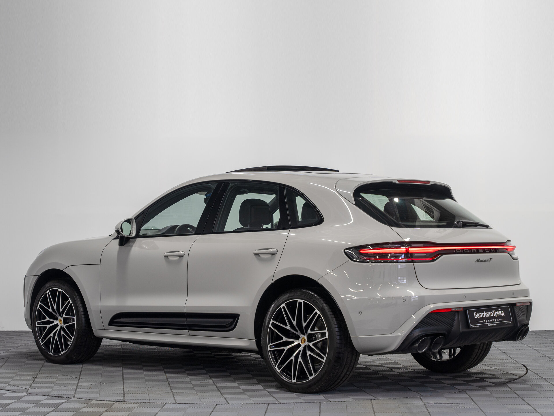 Автомобиль Porsche Macan 2.0 AMT (265 л.с.) 4WD - 9