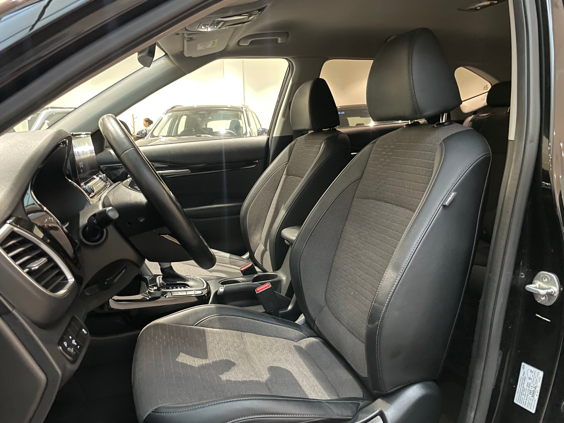 Автомобиль Kia Seltos 2.0 CVT (149 л.с.) - 8