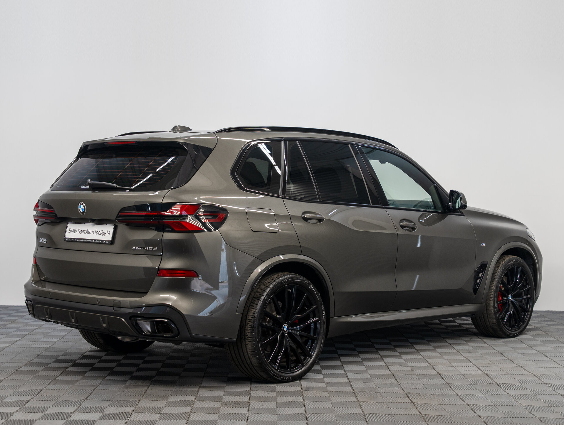 Автомобиль BMW X5 40d 3.0d AT (352 л.с.) 4WD - 2