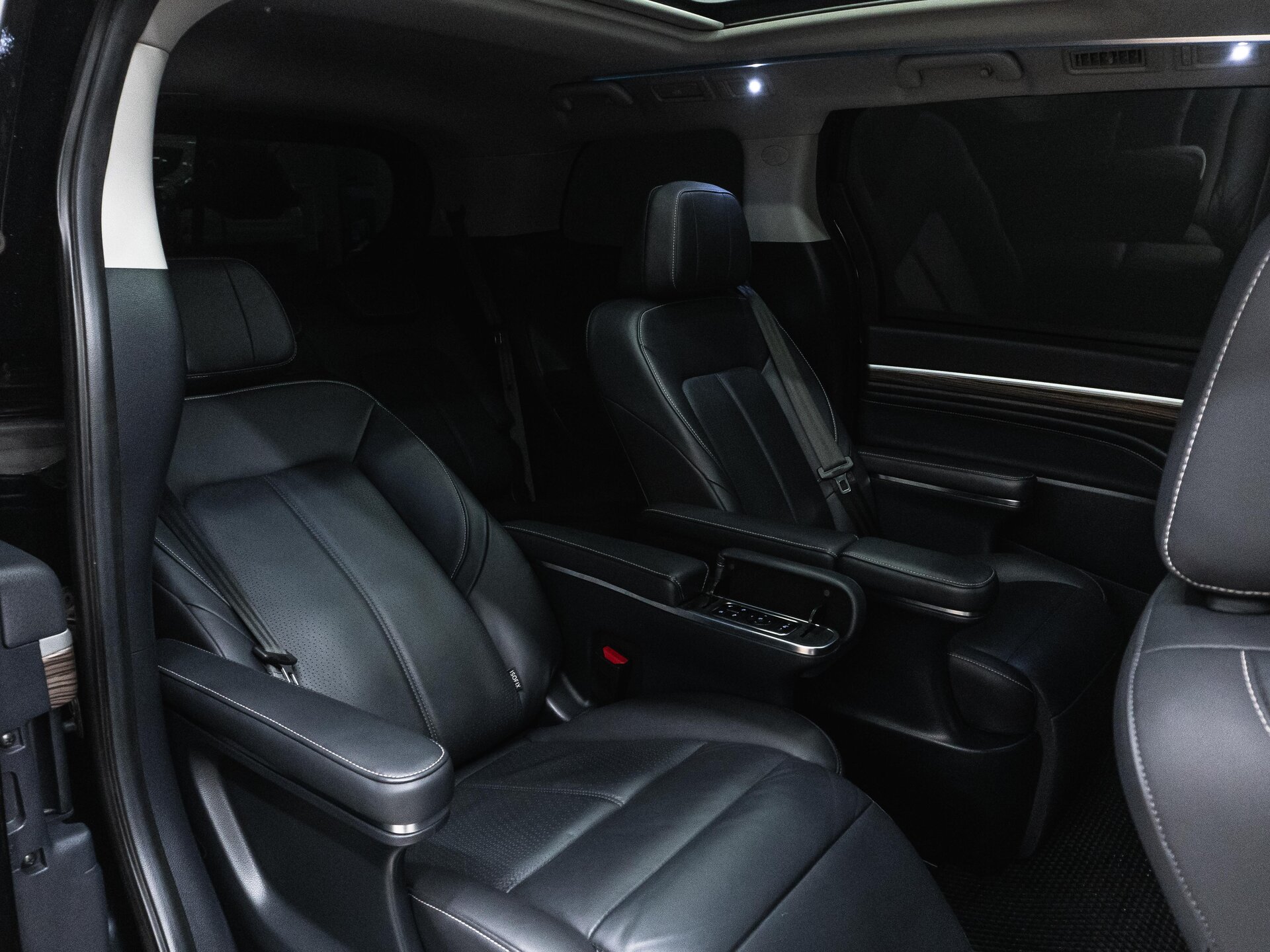 GAC Trumpchi M8 2021 30