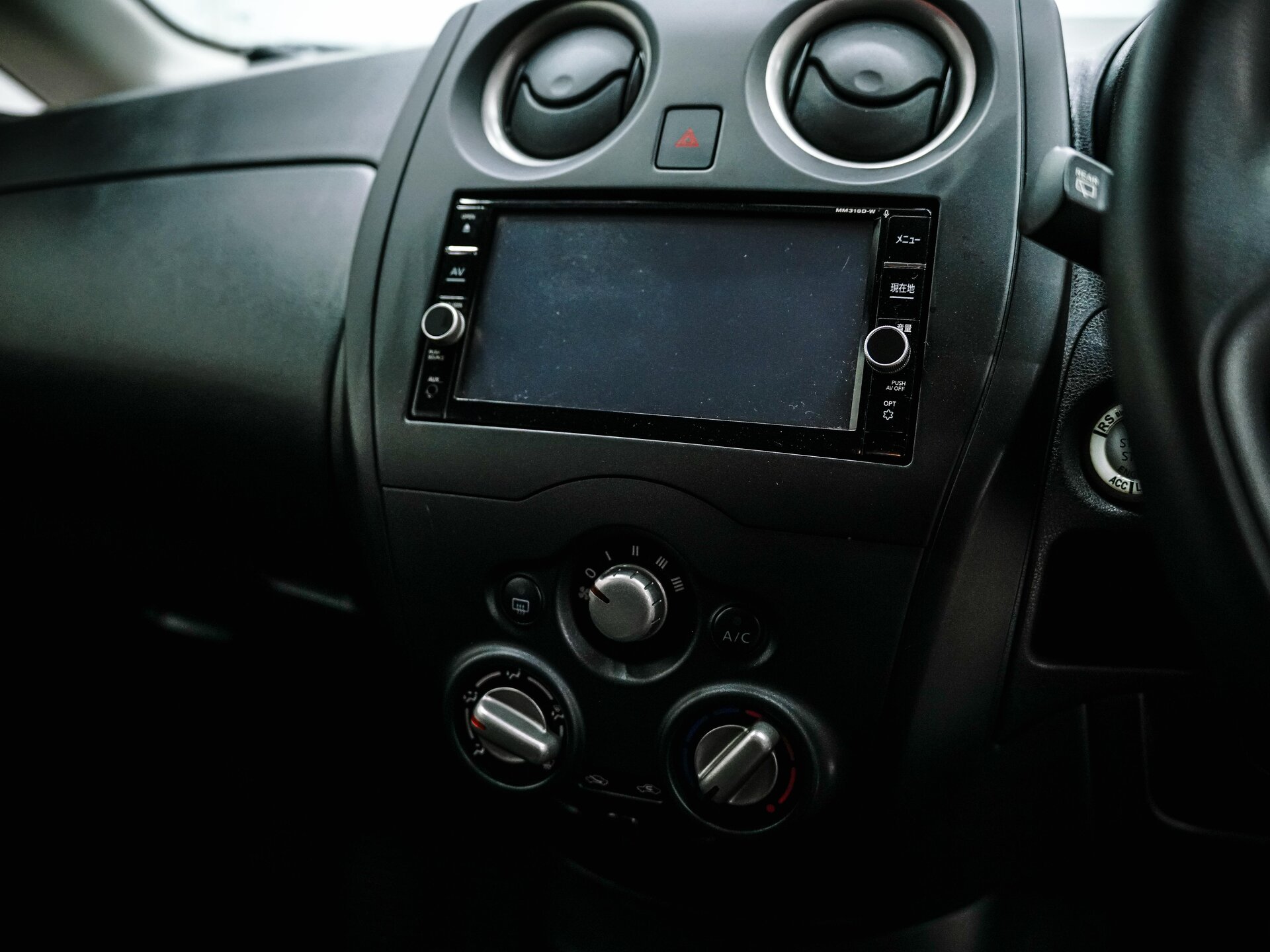 Nissan Note 2018 19