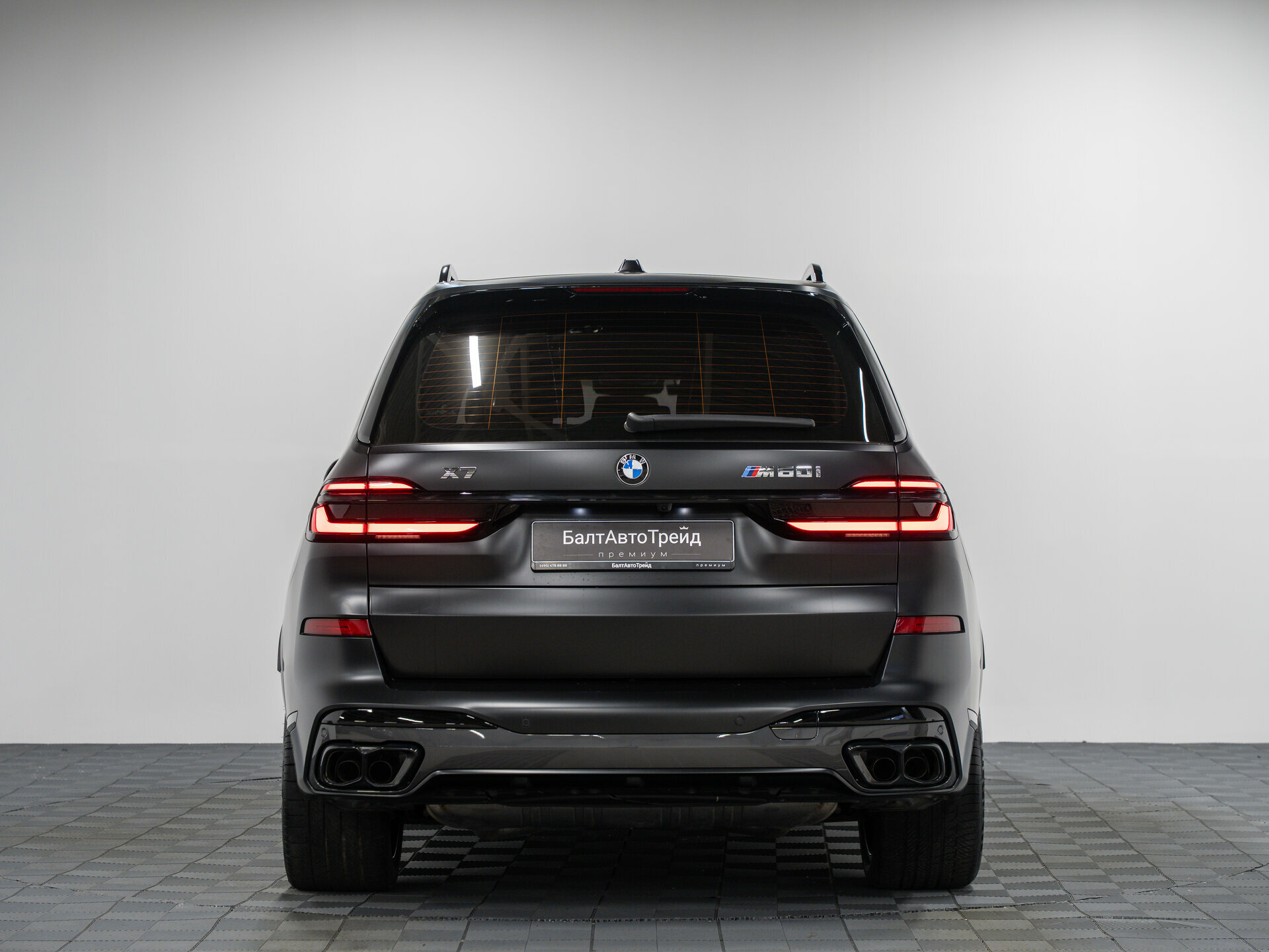 Автомобиль BMW X7 M60i 4.4 AT (530 л.с.) 4WD - 6