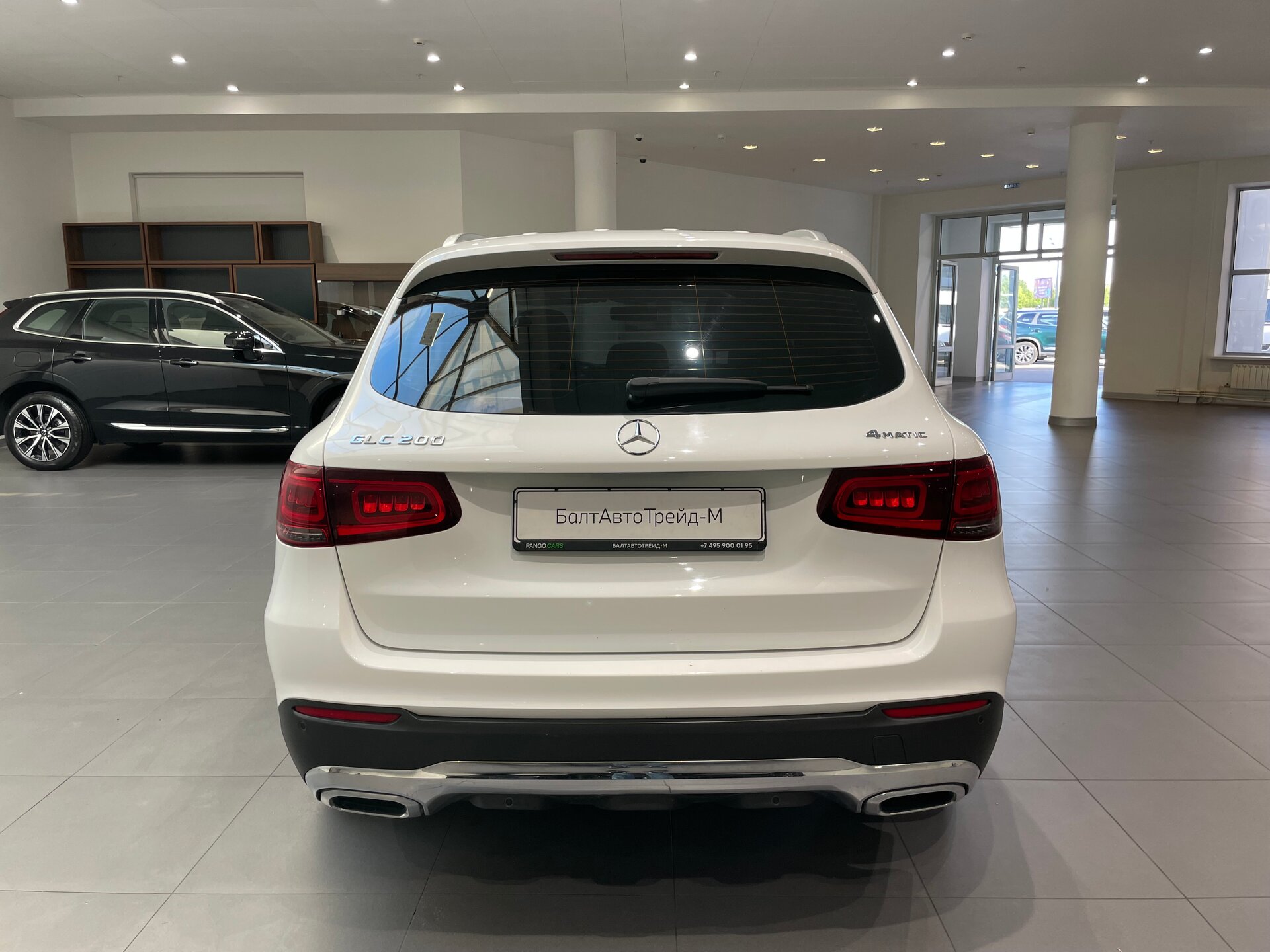 Автомобиль Mercedes-Benz GLC 200 2.0 AT (197 л.с.) 4WD - 5