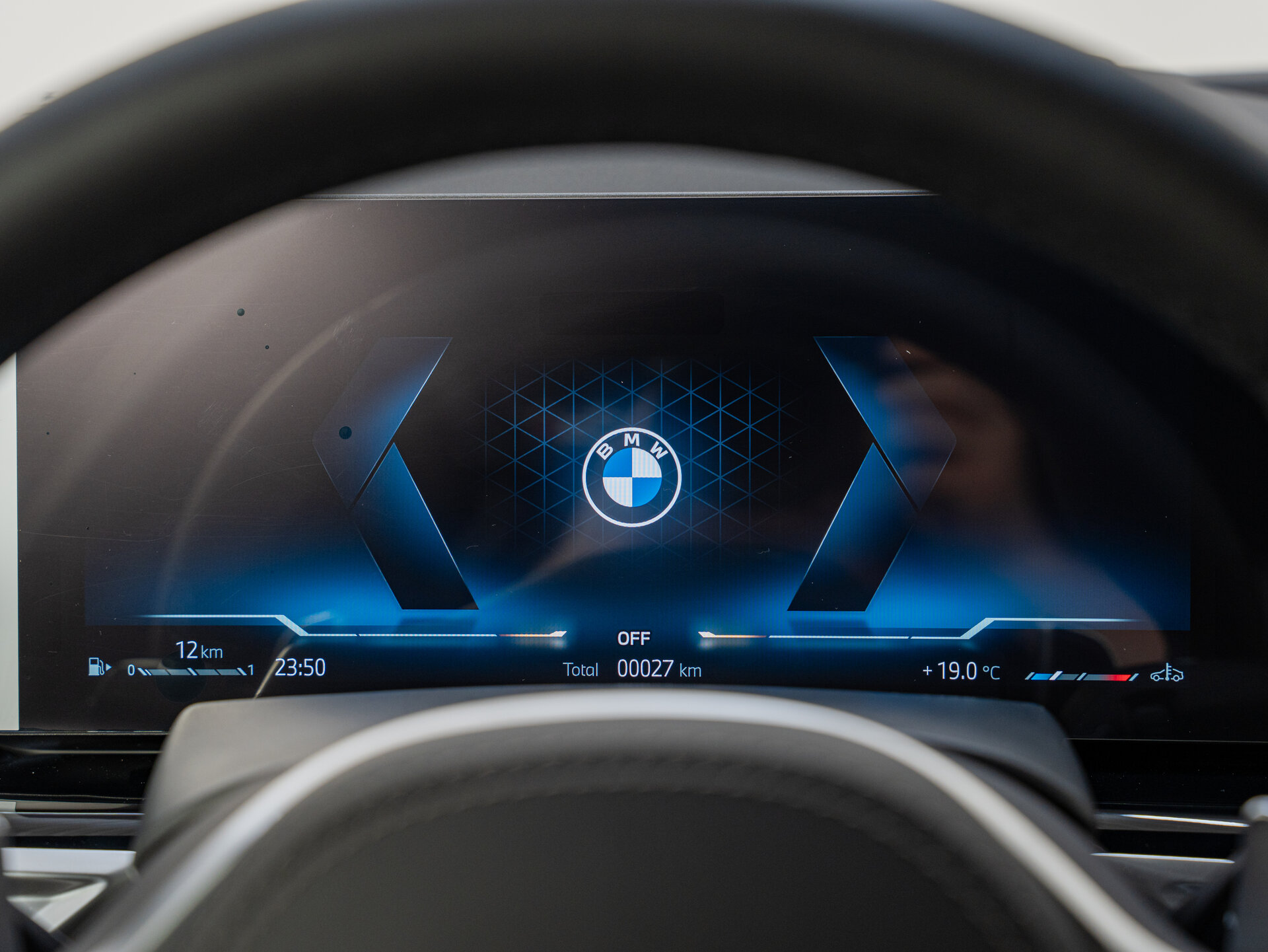 Автомобиль BMW X6 40i 3.0 AT (381 л.с.) 4WD - 14