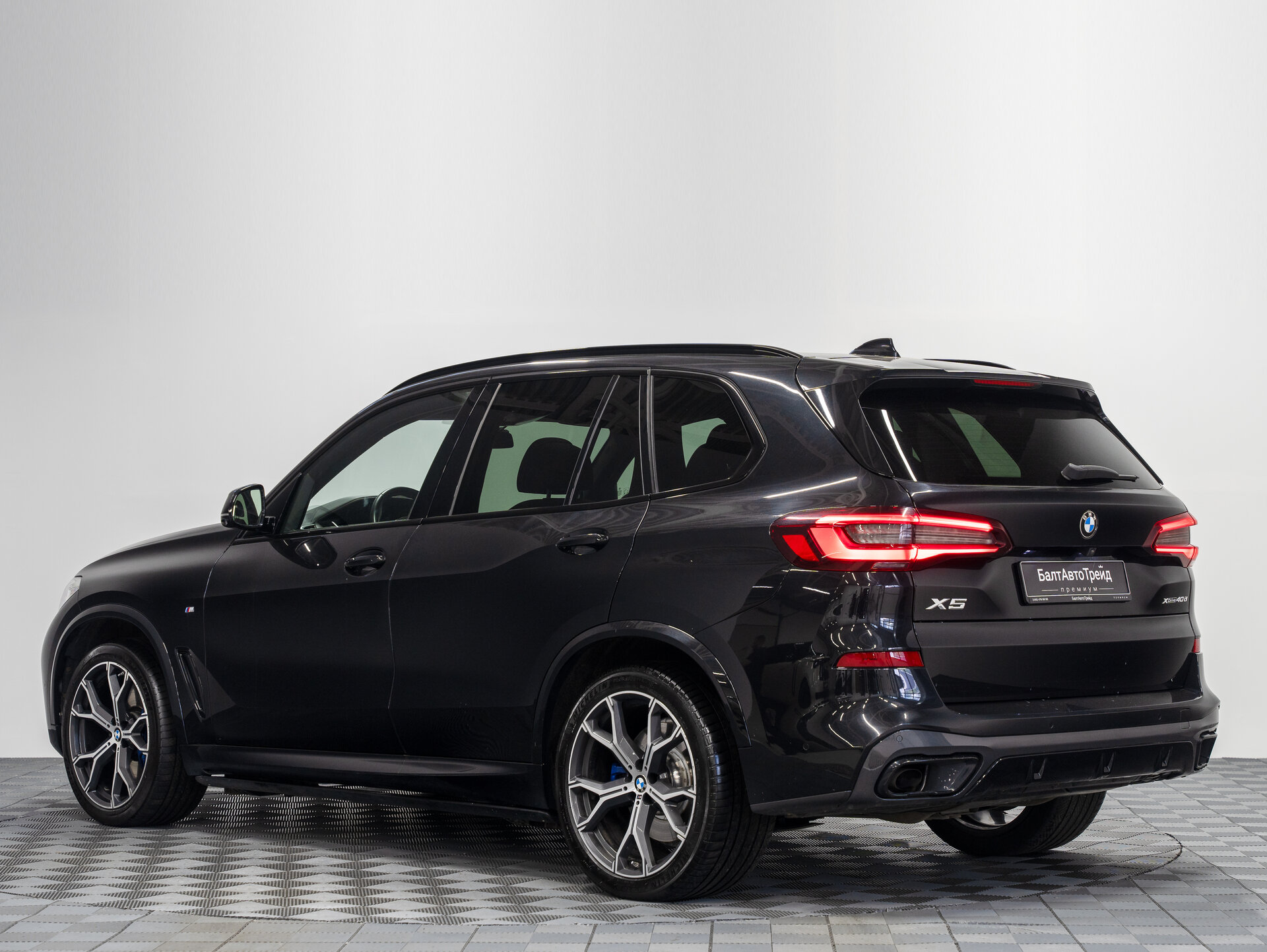Автомобиль BMW X5 40d 3.0d AT (340 л.с.) 4WD - 10