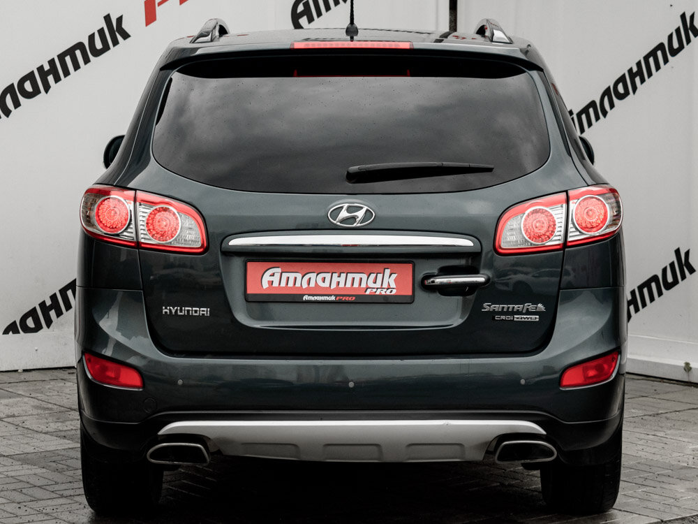 Купить Hyundai Santa Fe 2.2d AT (197 л.с.) 4WD, 2012 в Екатеренбурге