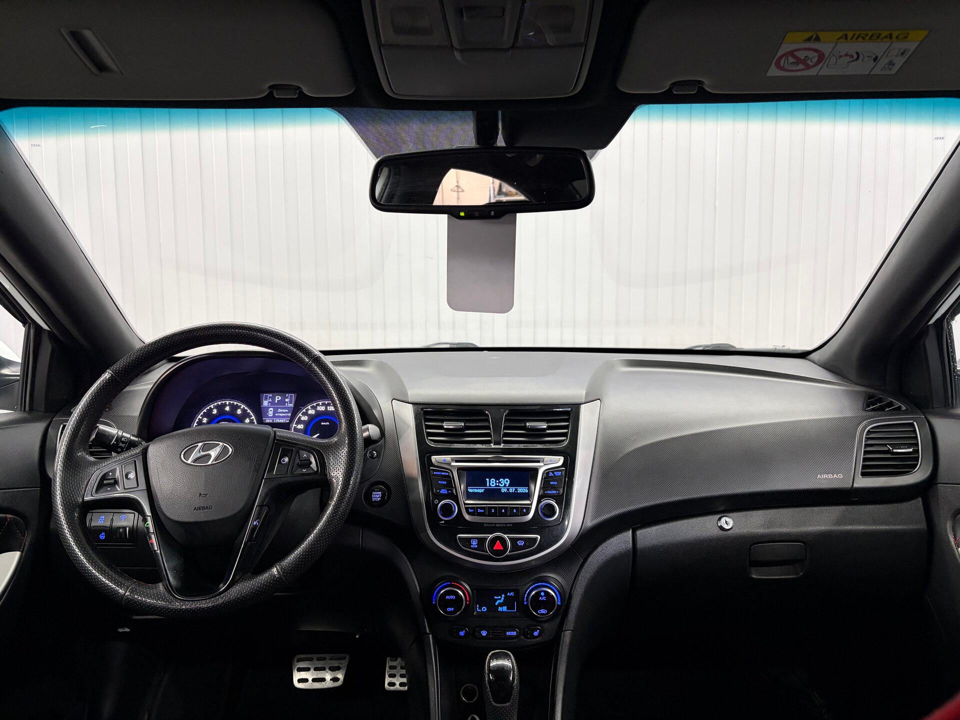 Hyundai Solaris 