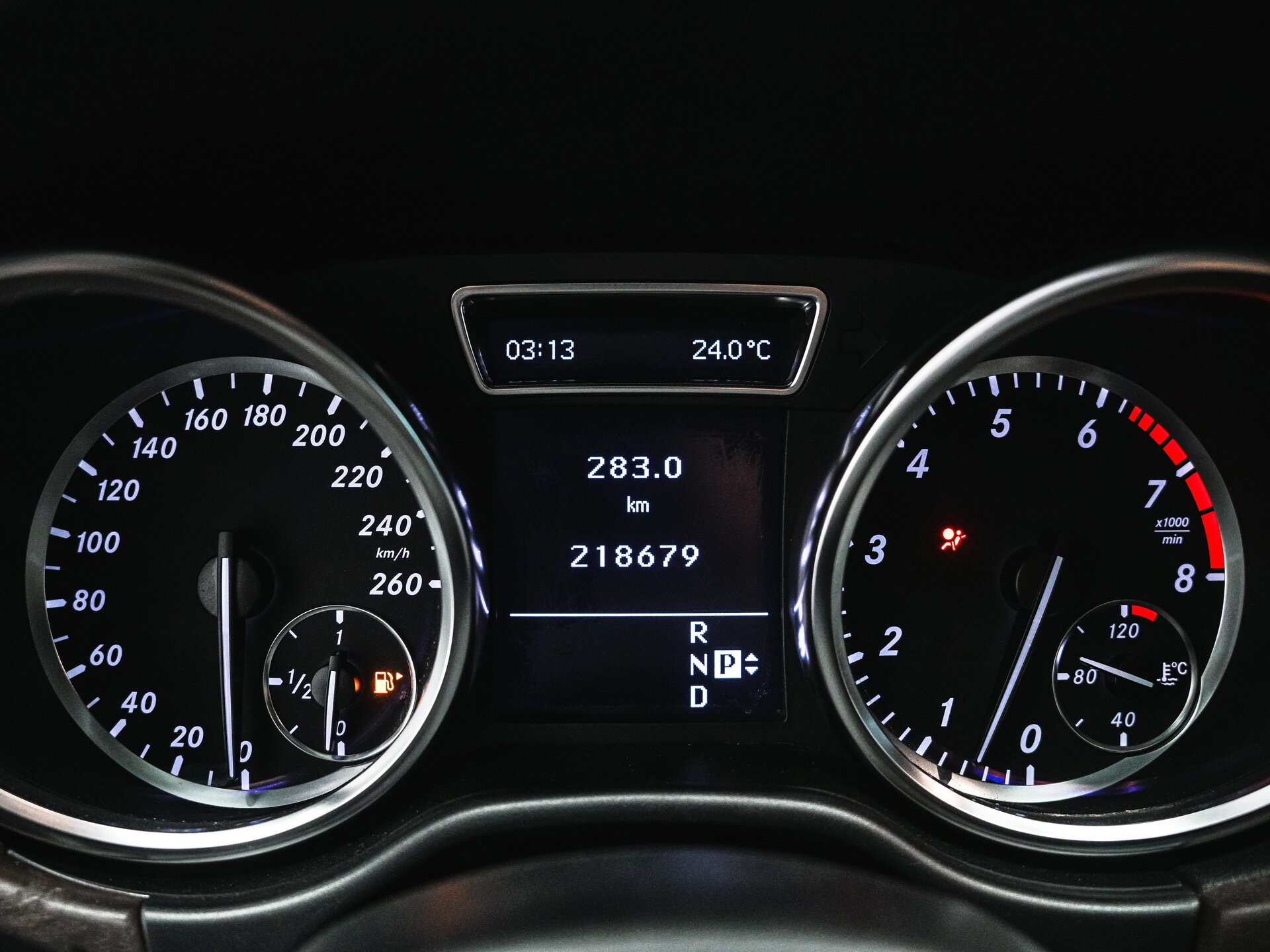 Mercedes-Benz M-Класс 2012 19