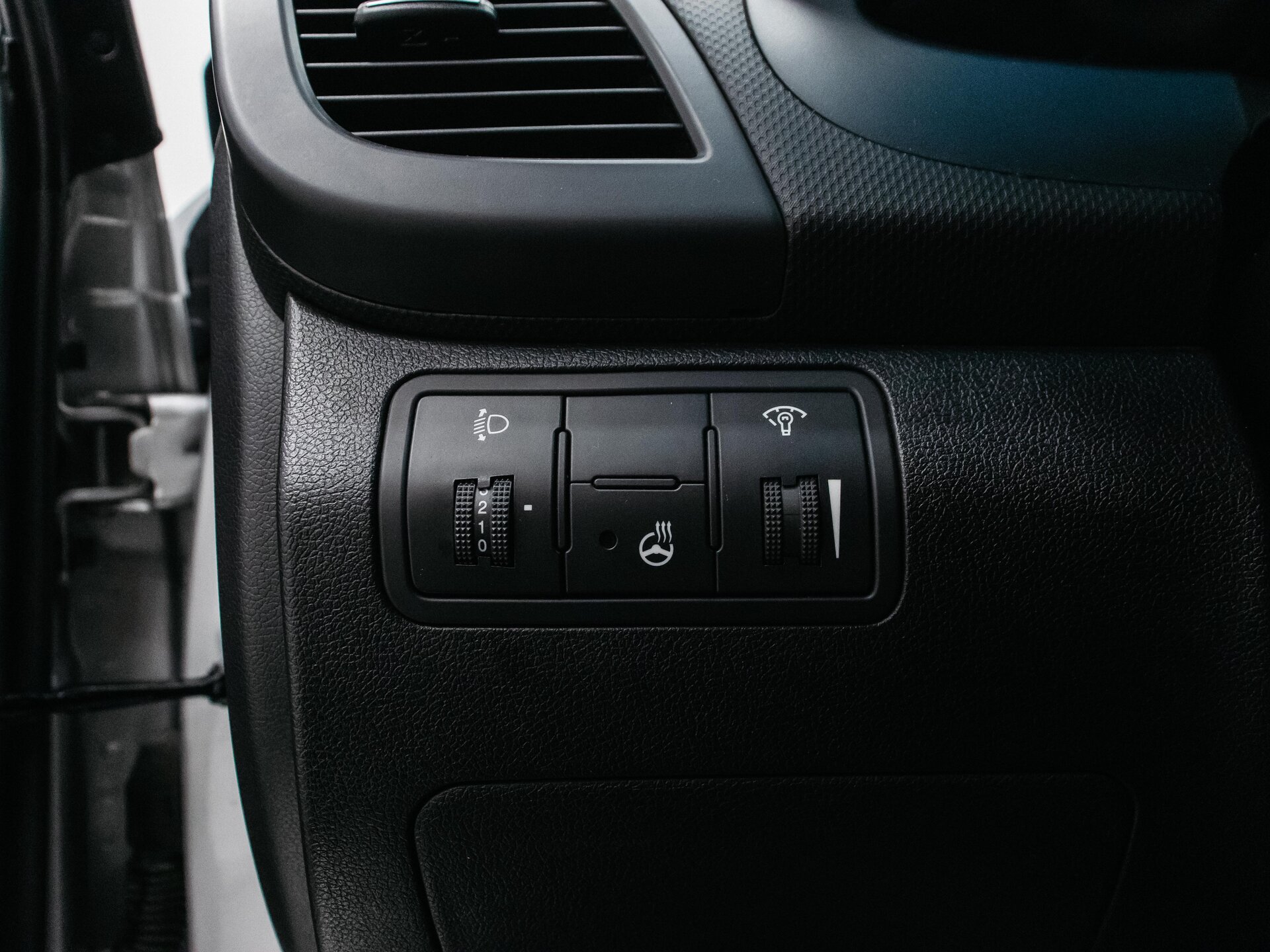 Hyundai Solaris 2015 16