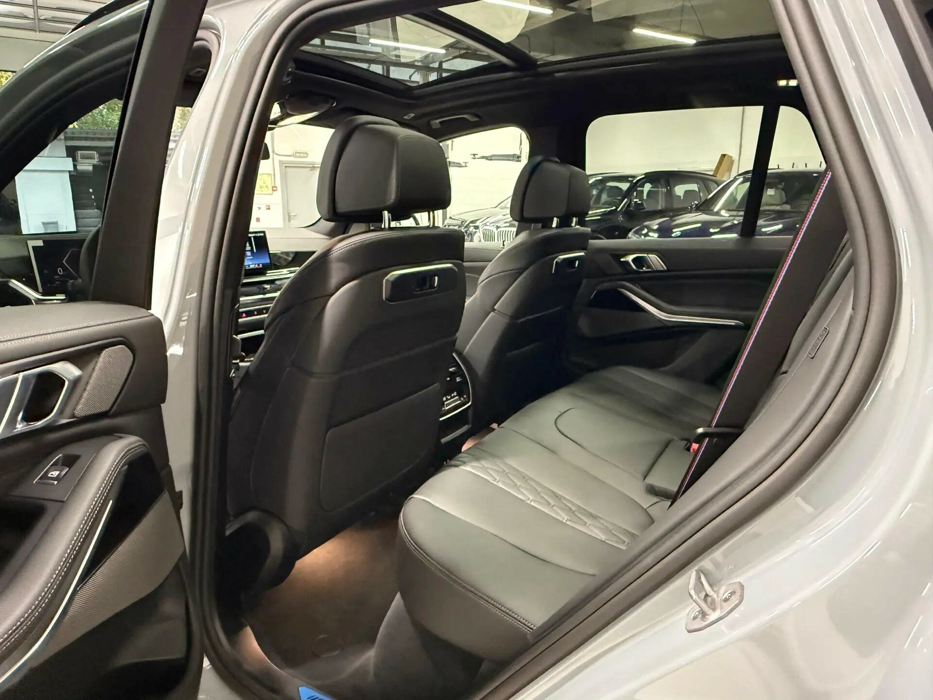 Автомобиль BMW X5 30d 3.0d AT (286 л.с.) 4WD - 18