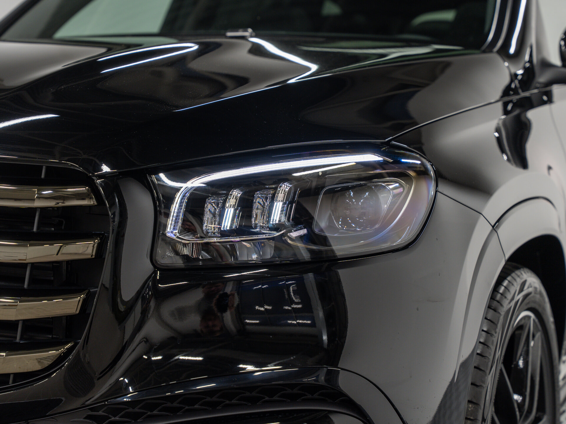 Автомобиль Mercedes-Benz GLS 450 d 3.0d AT (367 л.с.) 4WD - 2