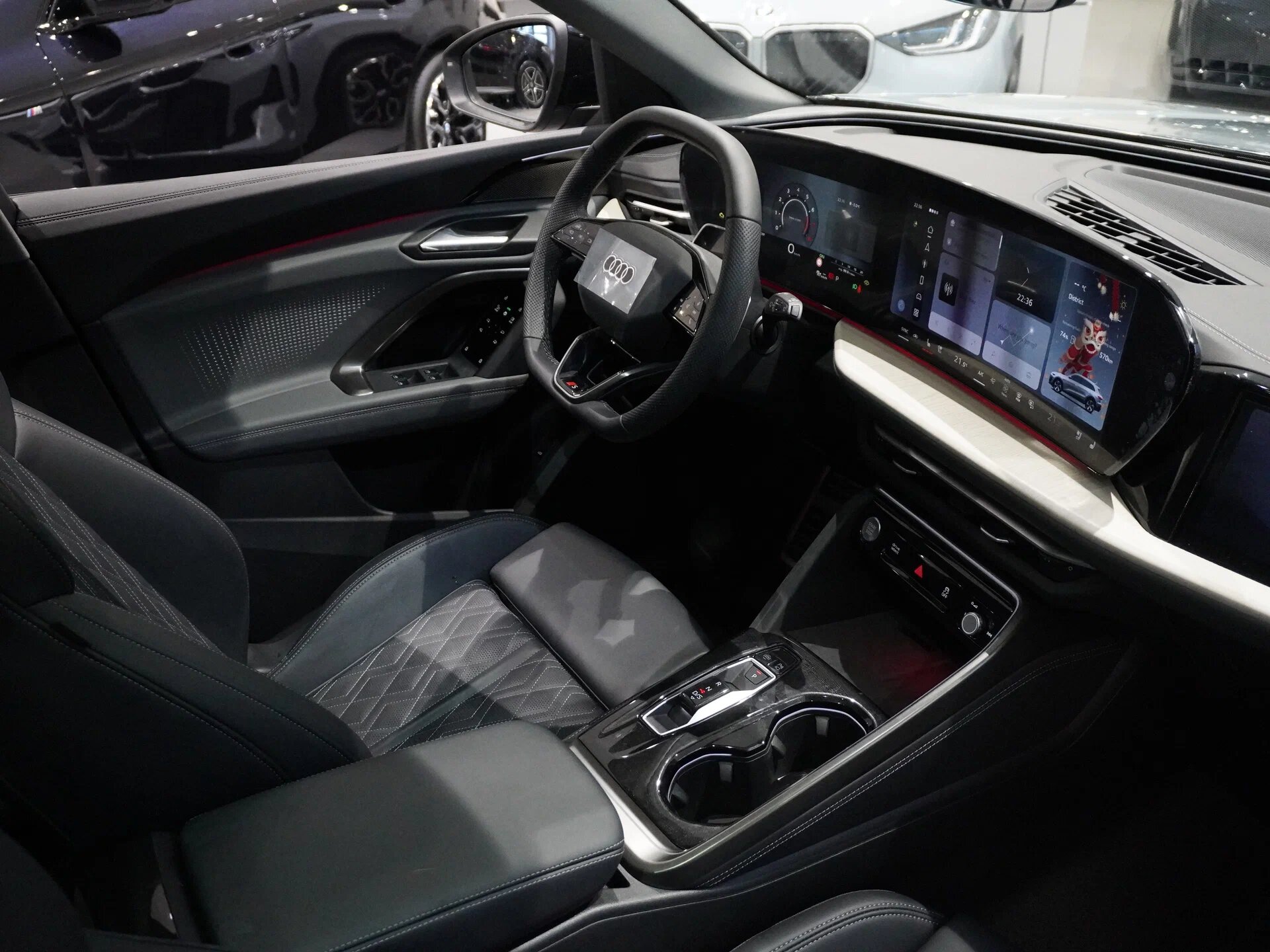 Автомобиль Audi Q5 L 2.0 AMT (204 л.с.) 4WD - 13