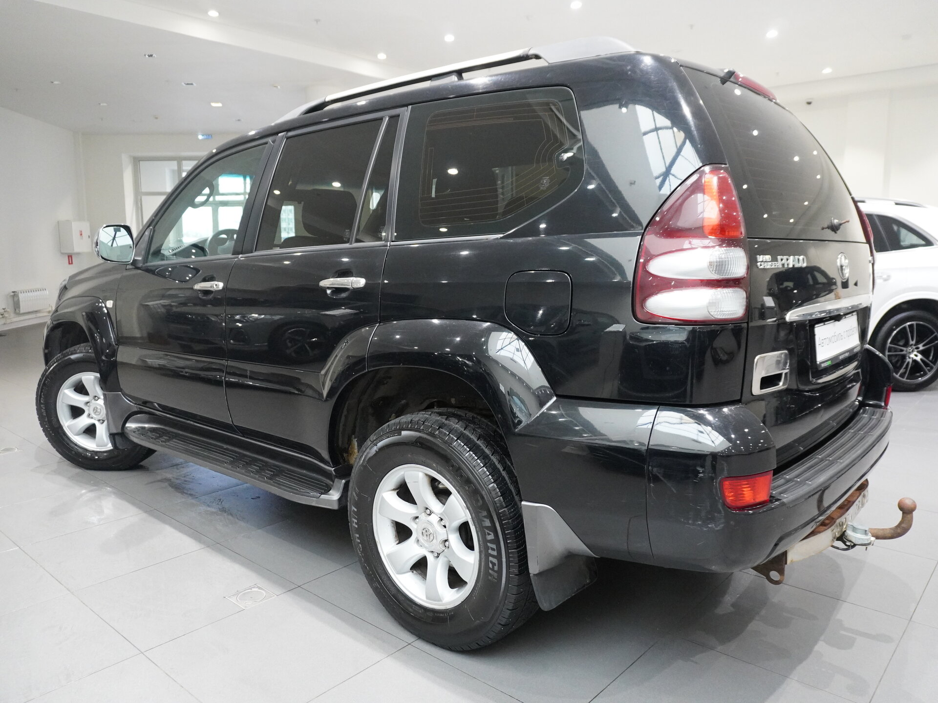 Автомобиль Toyota Land Cruiser Prado 2.7 AT (163 л.с.) 4WD - 4