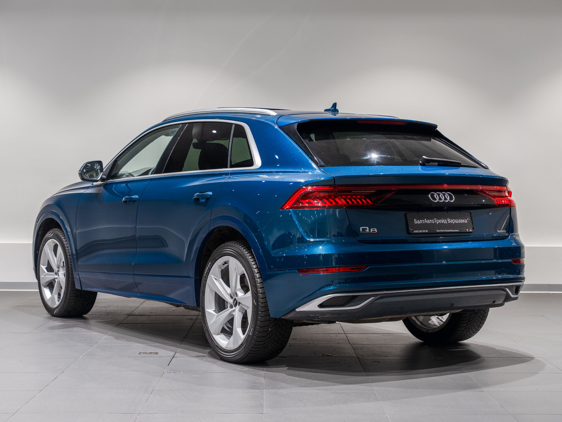 Автомобиль Audi Q8 55 TFSI 3.0 AT (340 л.с.) 4WD - 7