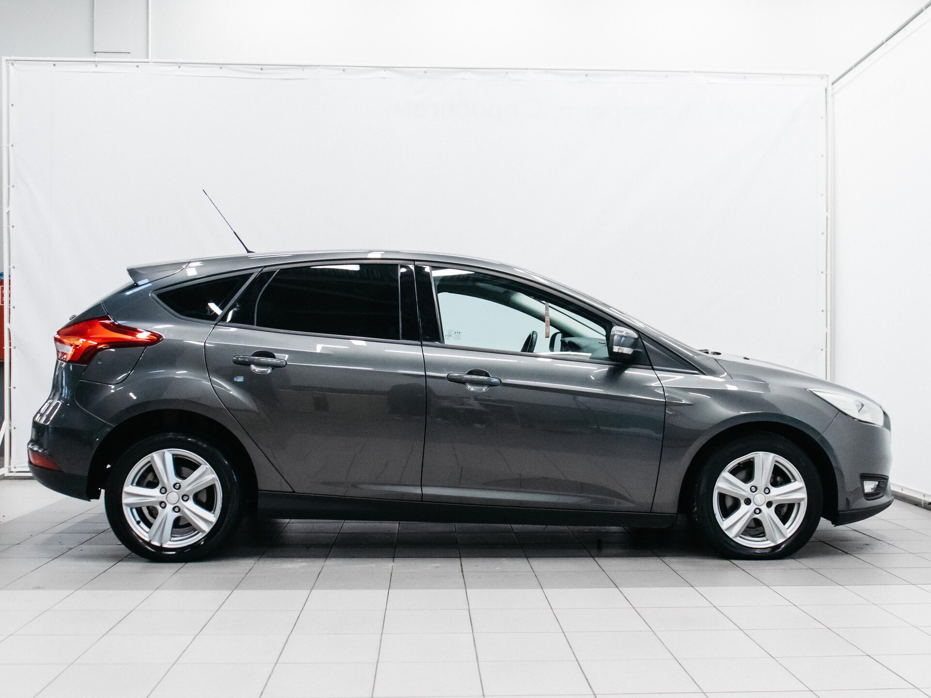 Ford Focus 2015 6