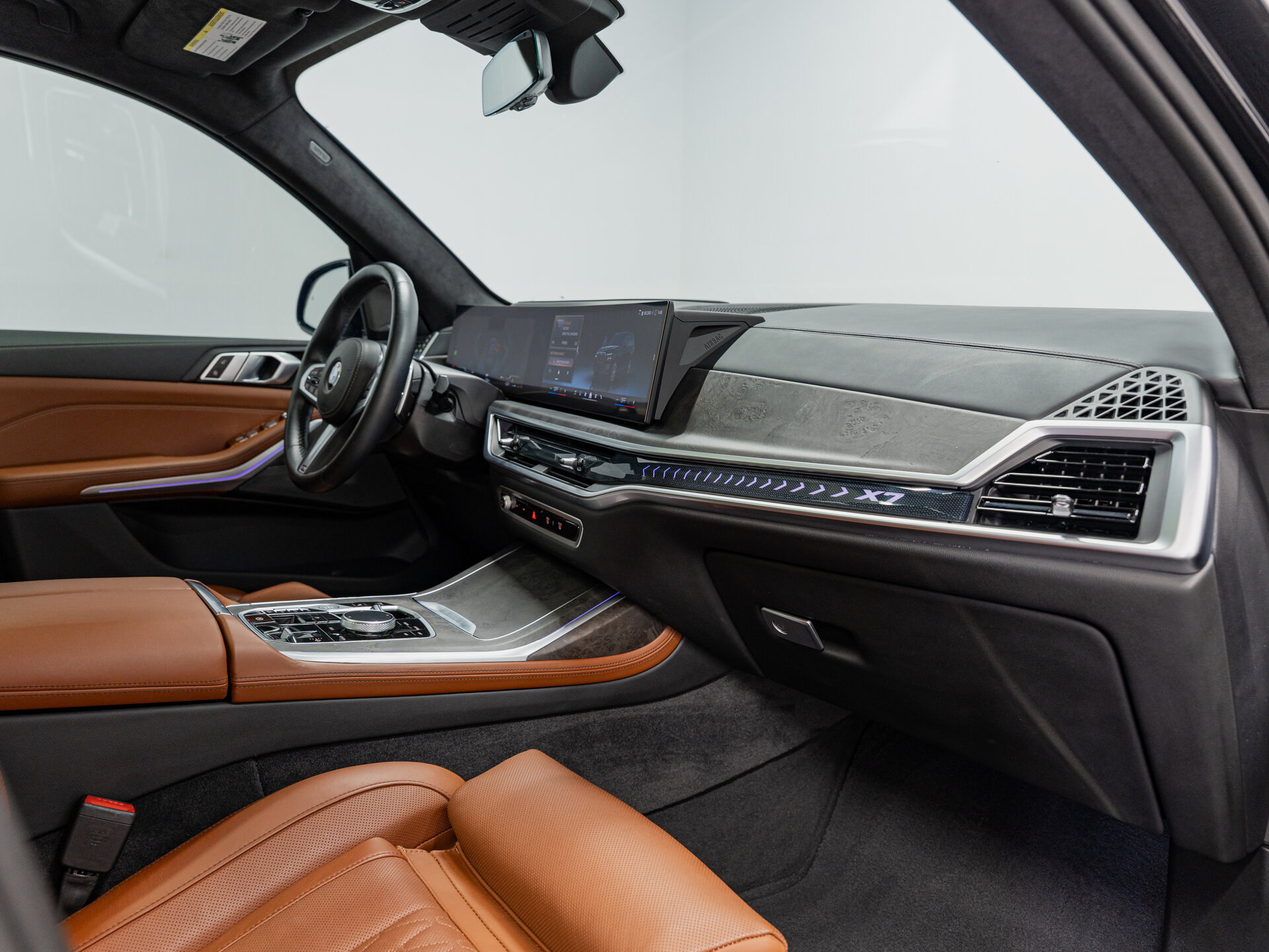 Автомобиль BMW X7 40i 3.0 AT (381 л.с.) 4WD - 14
