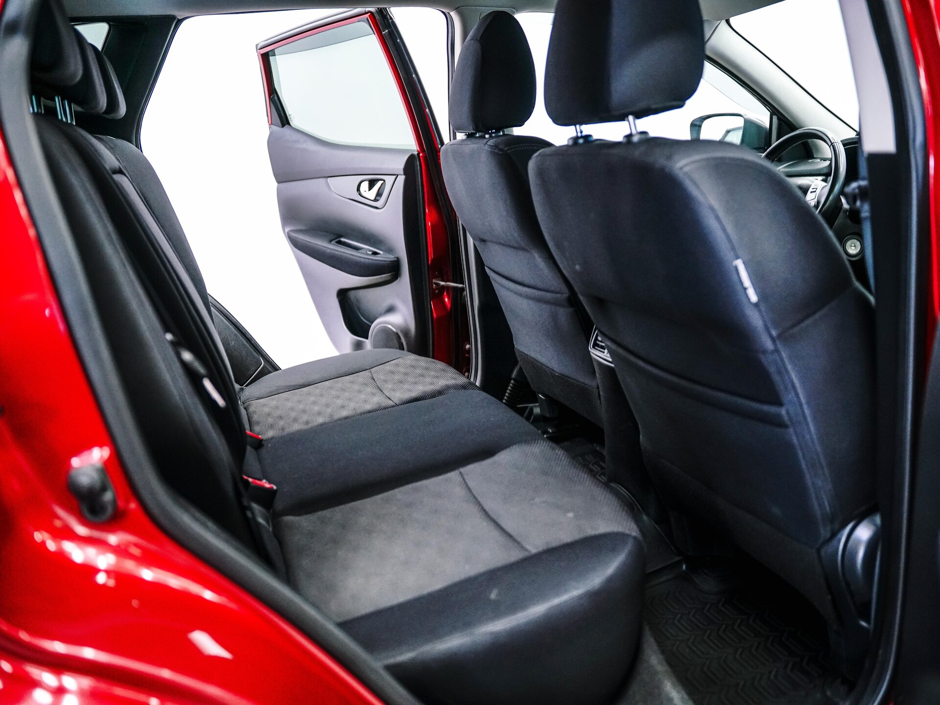 Nissan Qashqai 2016 25