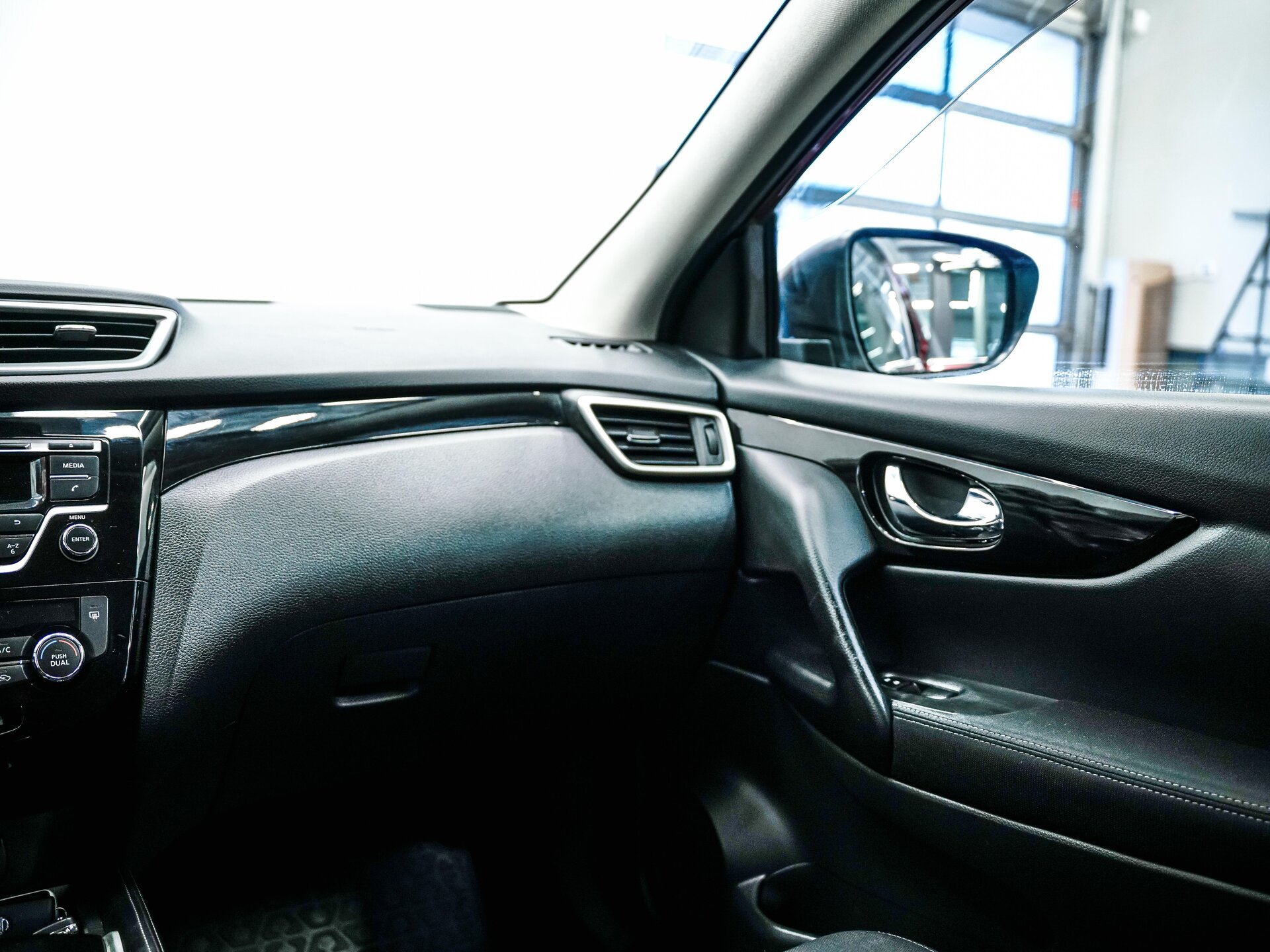 Nissan Qashqai 2016 14