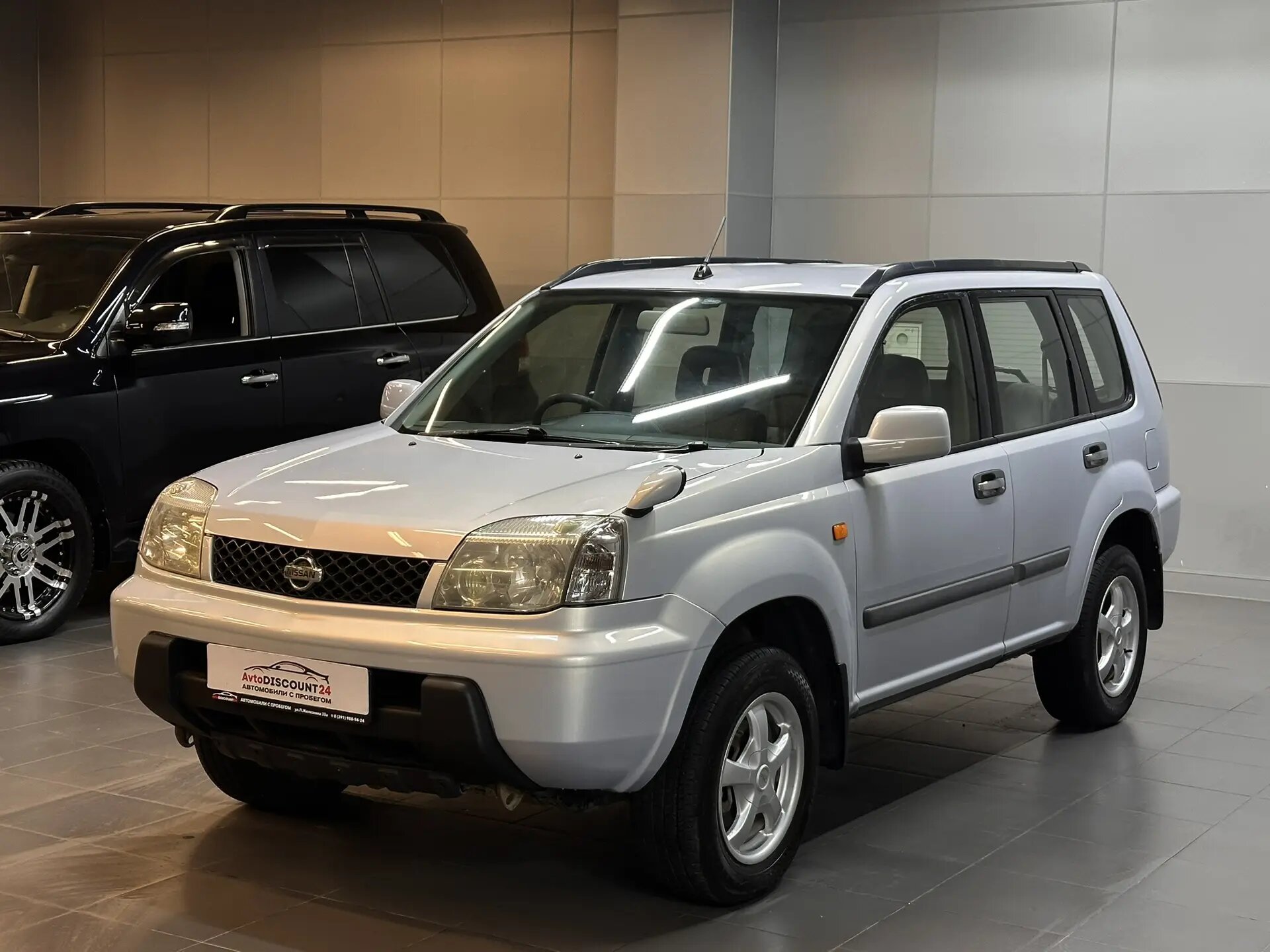 Nissan X-Trail — фото 1