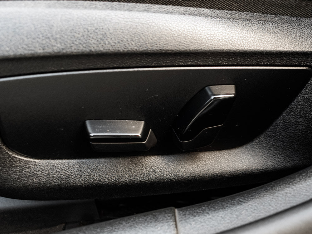 Купить BMW 5 серии 520d xDrive 2.0d AT (190 л.с.) 4WD, 2019 в Екатеренбурге