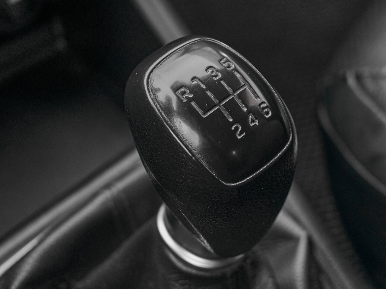 Купить Hyundai Solaris 1.4 MT (100 л.с.), 2017 в Екатеренбурге