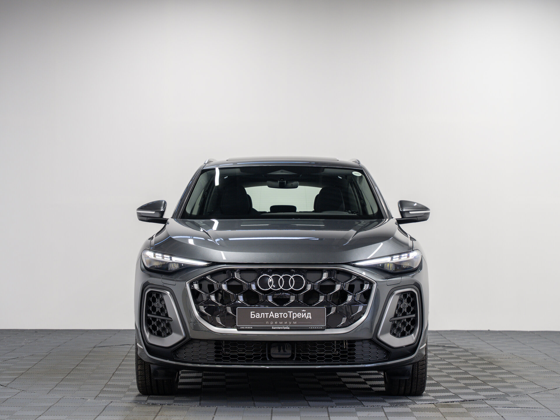 Автомобиль Audi Q5 40 TDI 2.0d AMT (204 л.с.) 4WD - 4