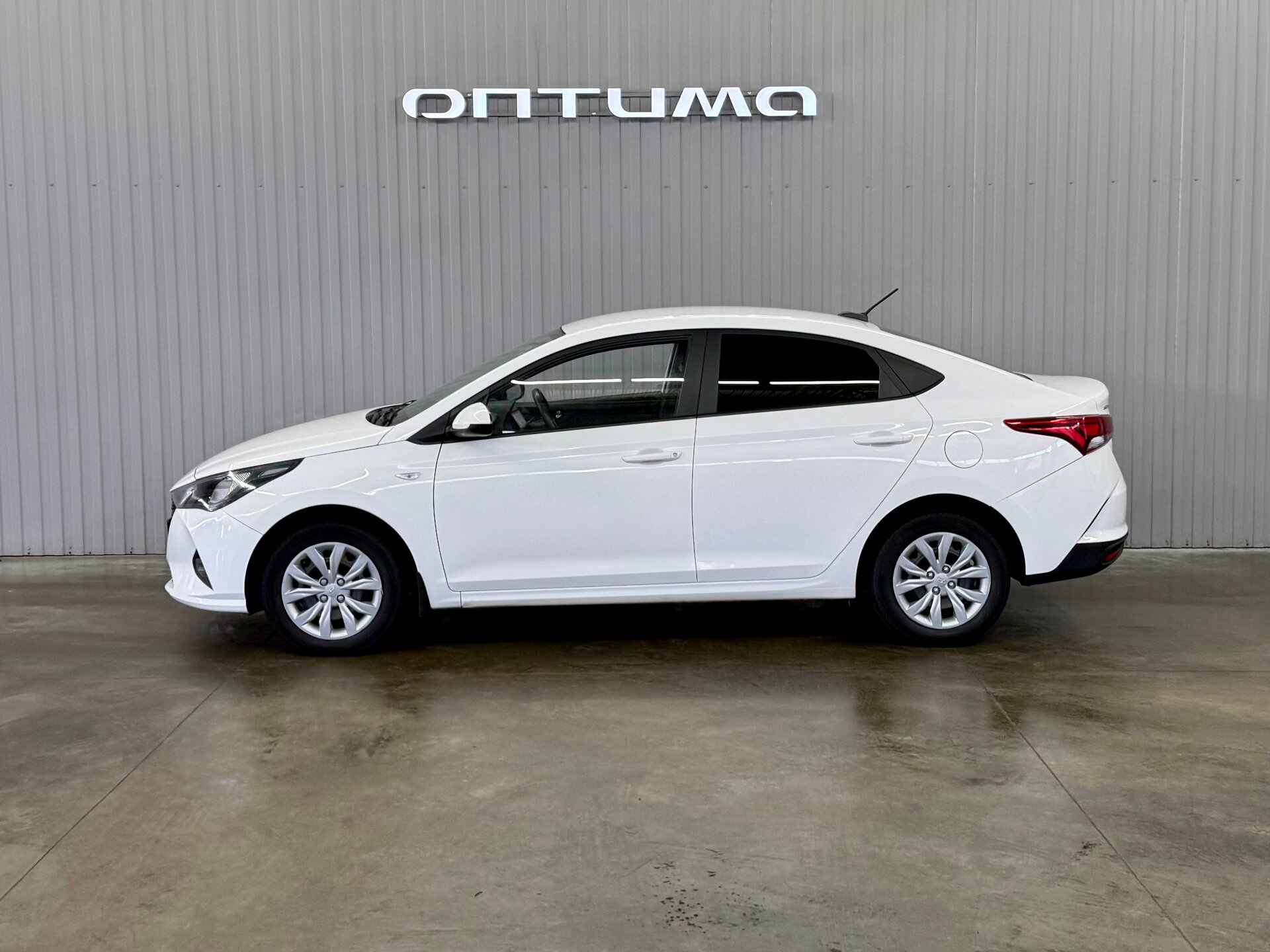 Hyundai Solaris 