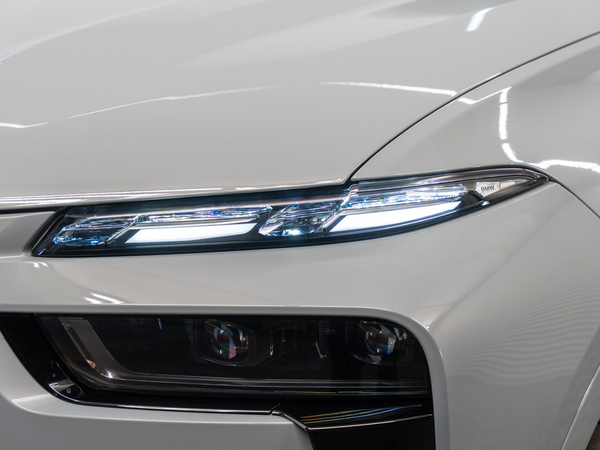 Автомобиль BMW X7 40d 3.0d AT (340 л.с.) 4WD - 9