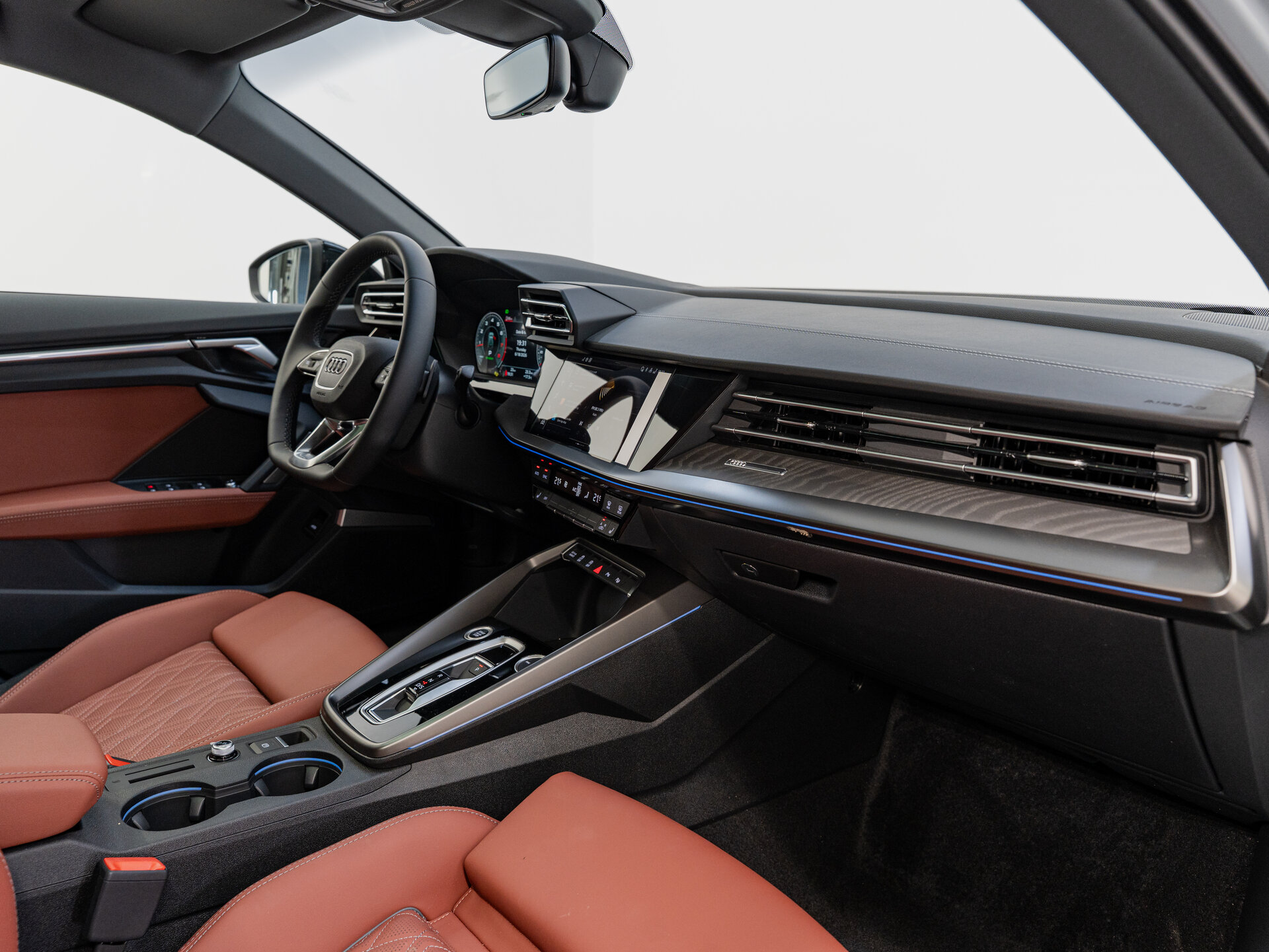 Автомобиль Audi A3 35 TFSI 1.5 AMT (160 л.с.) - 11