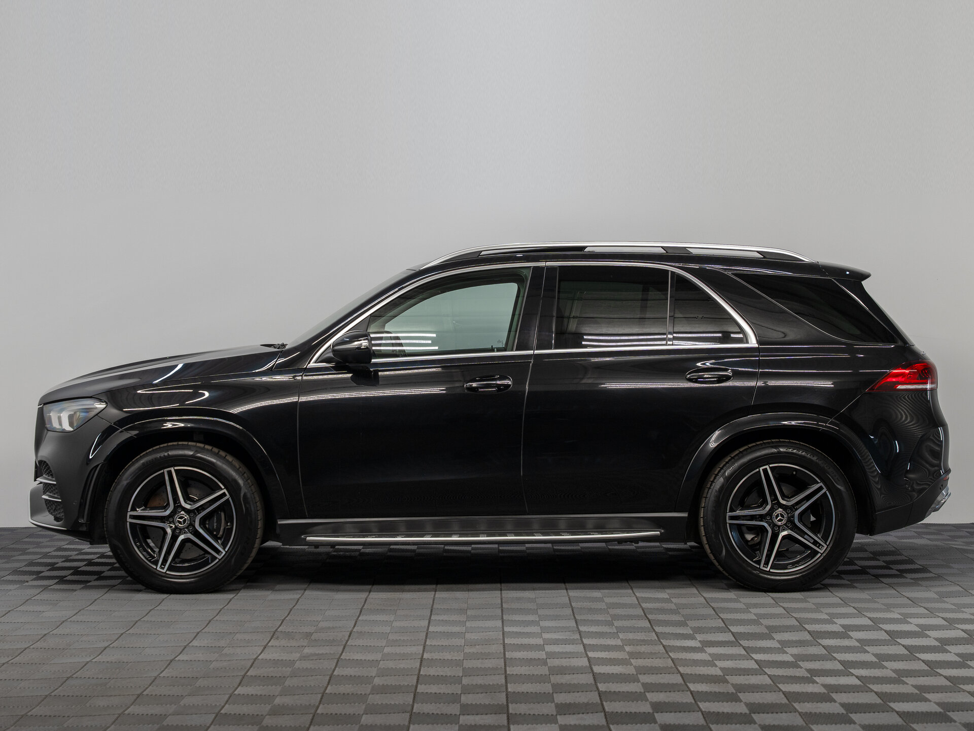 Автомобиль Mercedes-Benz GLE 450 3.0 AT (367 л.с.) 4WD - 8