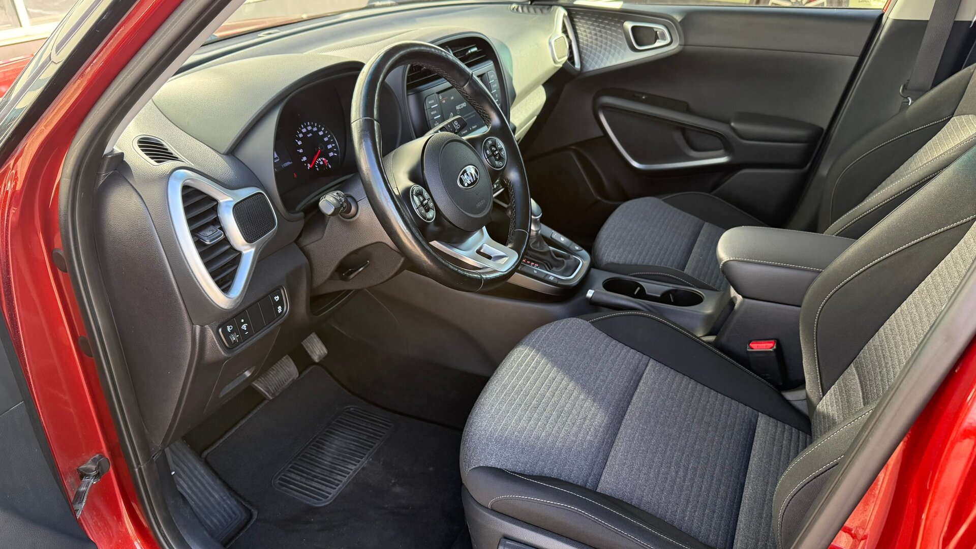 KIA Soul, III Луксе, фото 11