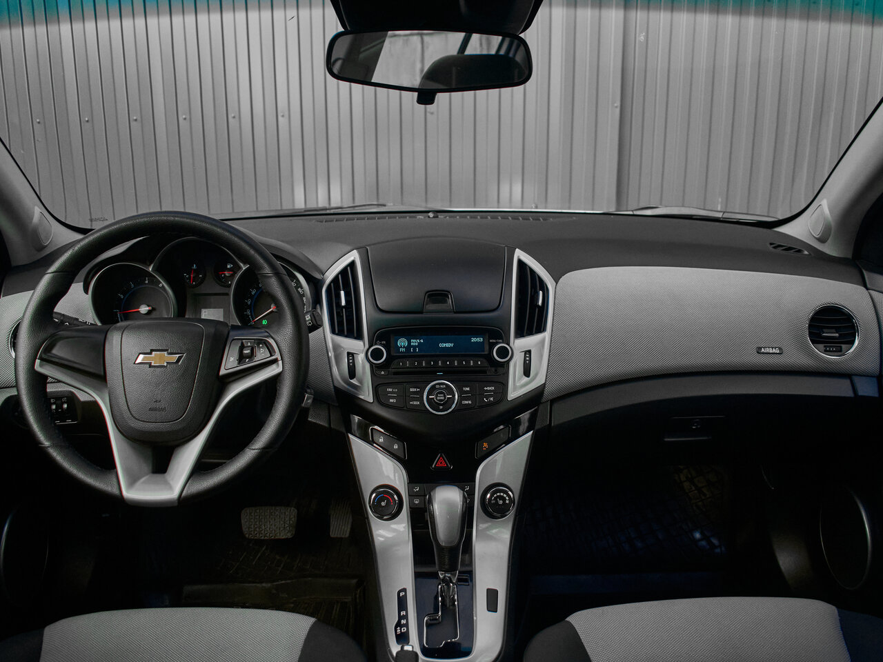 Купить Chevrolet Cruze 1.6 AT (109 л.с.), 2013 в Екатеренбурге
