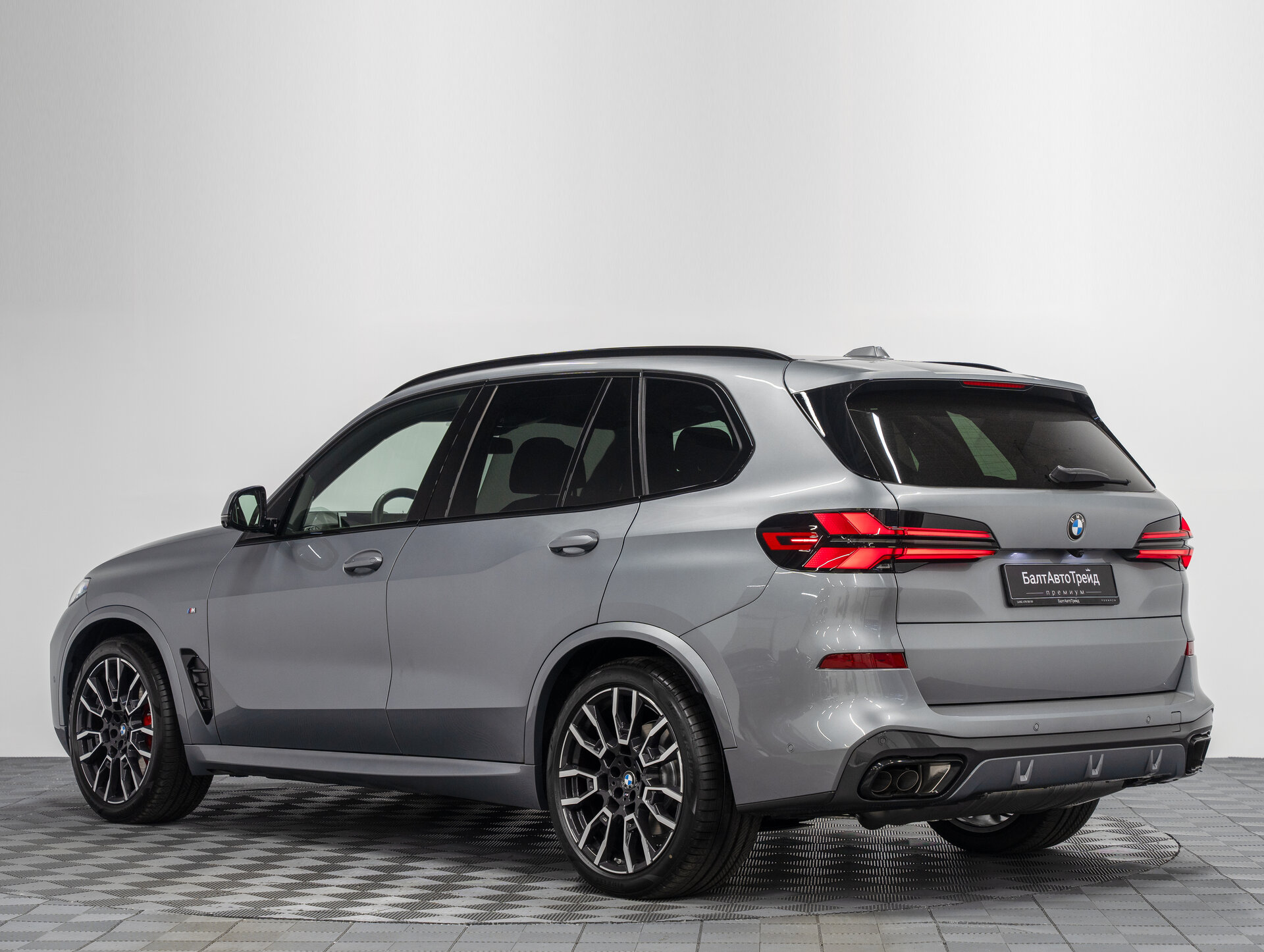 Автомобиль BMW X5 40i 3.0 AT (381 л.с.) 4WD - 10