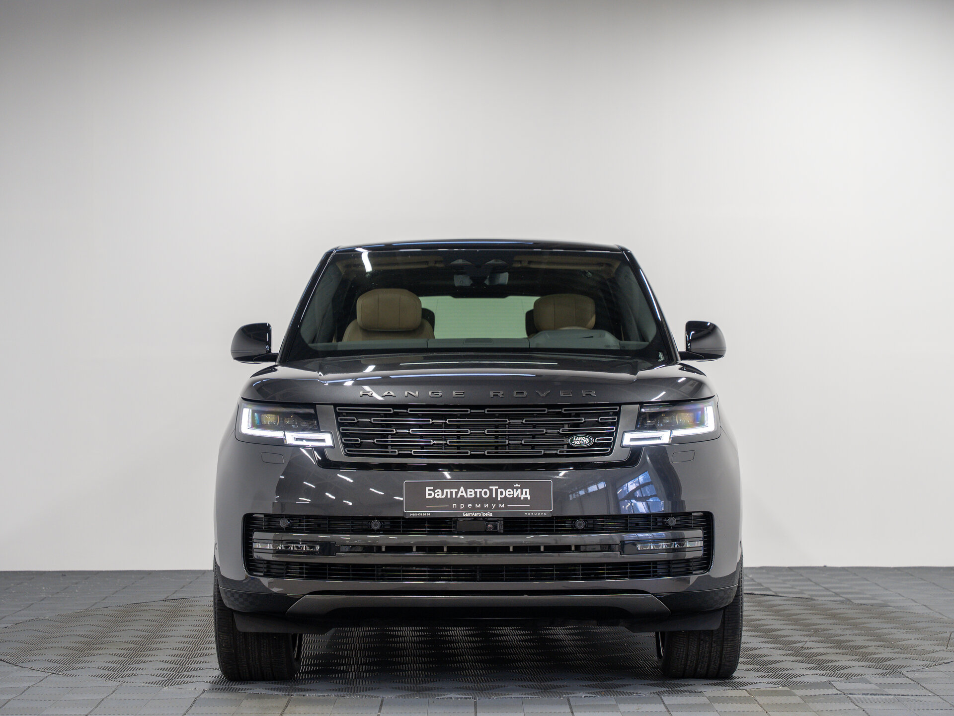 Автомобиль Land Rover Range Rover P400 MHEV 3.0 AT (400 л.с.) 4WD - 4
