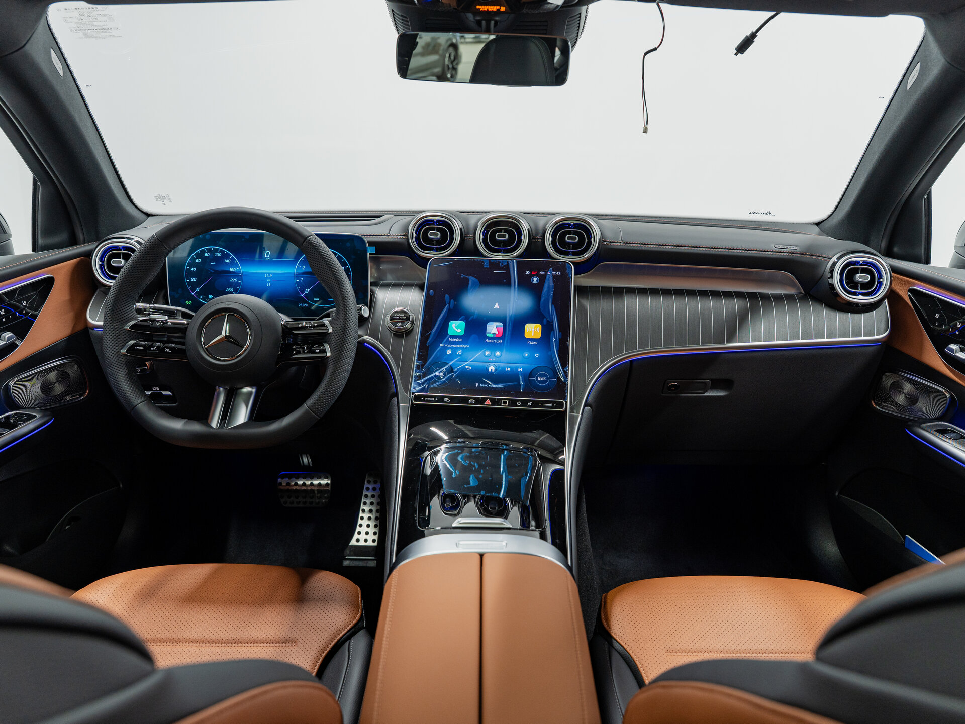 Автомобиль Mercedes-Benz GLC Coupe 300 2.0 AT (258 л.с.) 4WD - 16