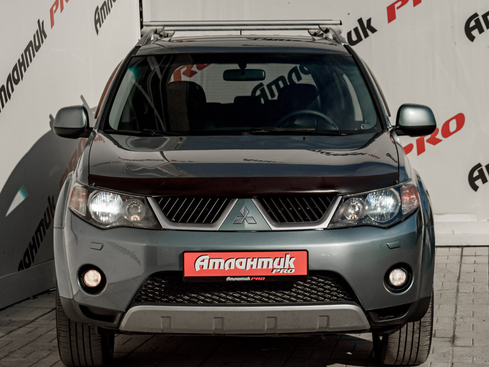 Купить Mitsubishi Outlander 3.0 AT (220 л.с.) 4WD, 2008 в Екатеренбурге