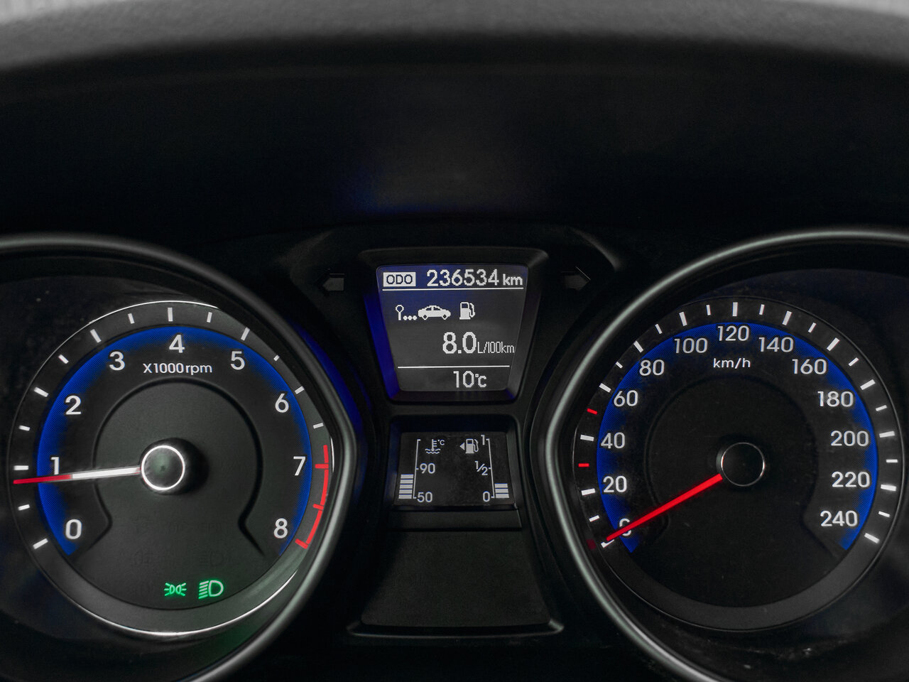 Купить Hyundai i30 1.4 MT (100 л.с.), 2012 в Екатеренбурге