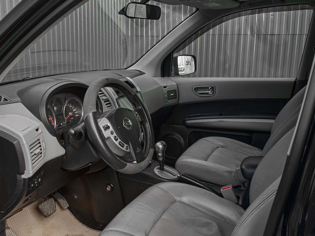 Купить Nissan X-Trail 2.0 CVT (141 л.с.) 4WD, 2008 в Екатеренбурге